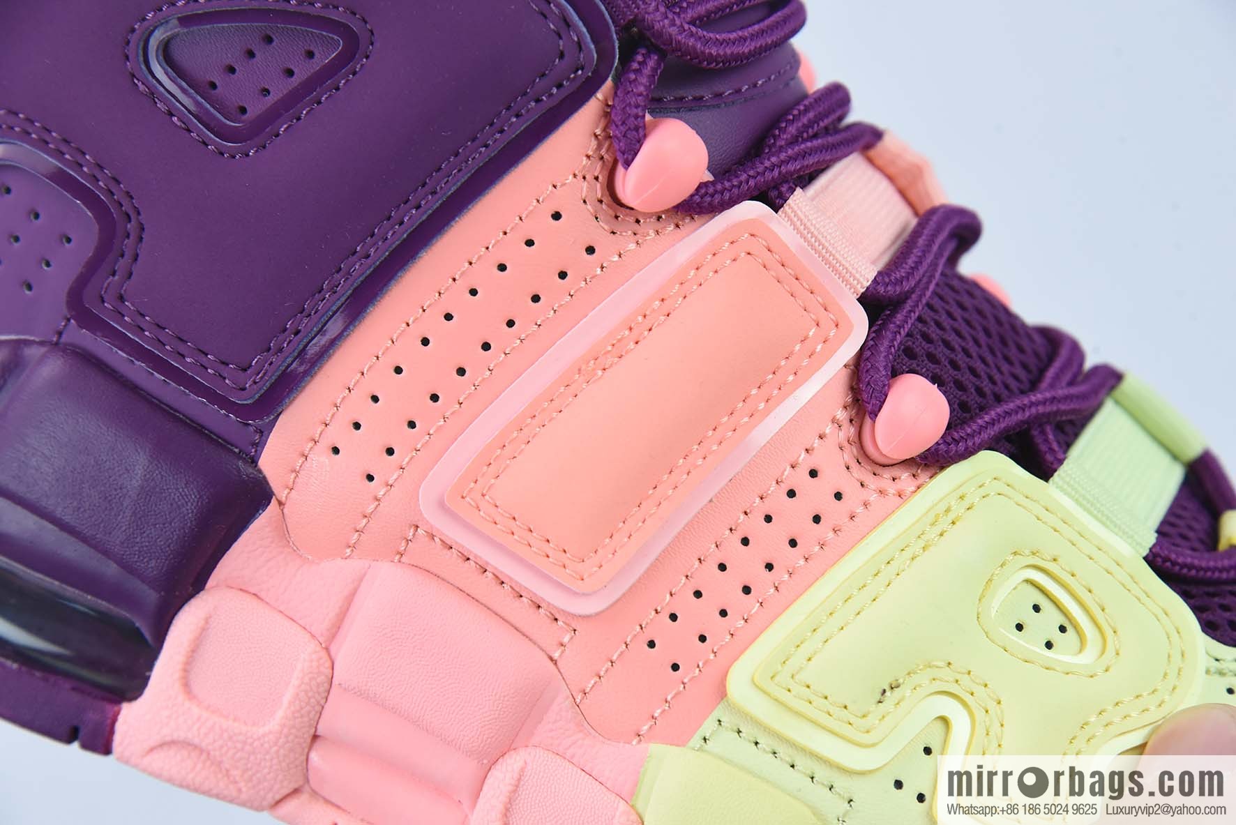 Nike Air More Uptempo (GS) Violet Unisex sneakers of the same style item number: AV8237-800