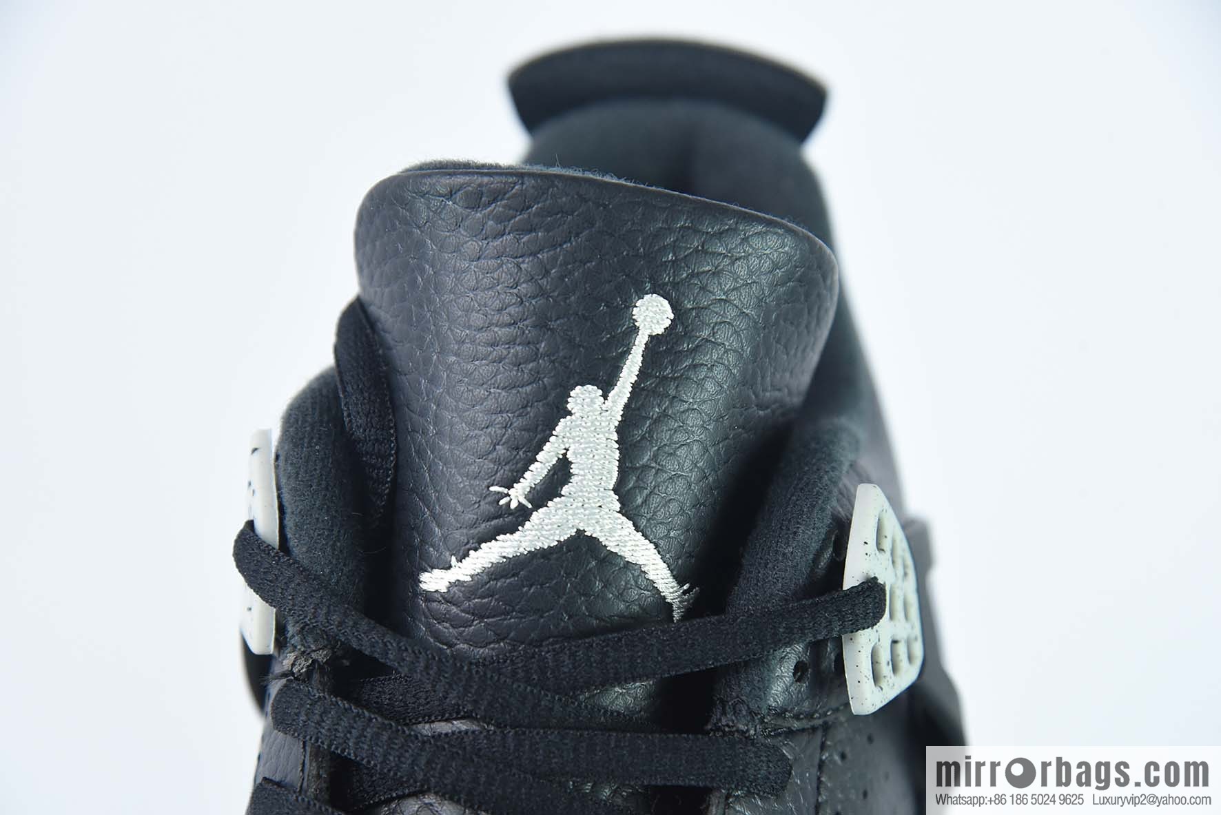 Air Jordan AJ4 Retro Oreo men's sneakers, item number: 314254-00