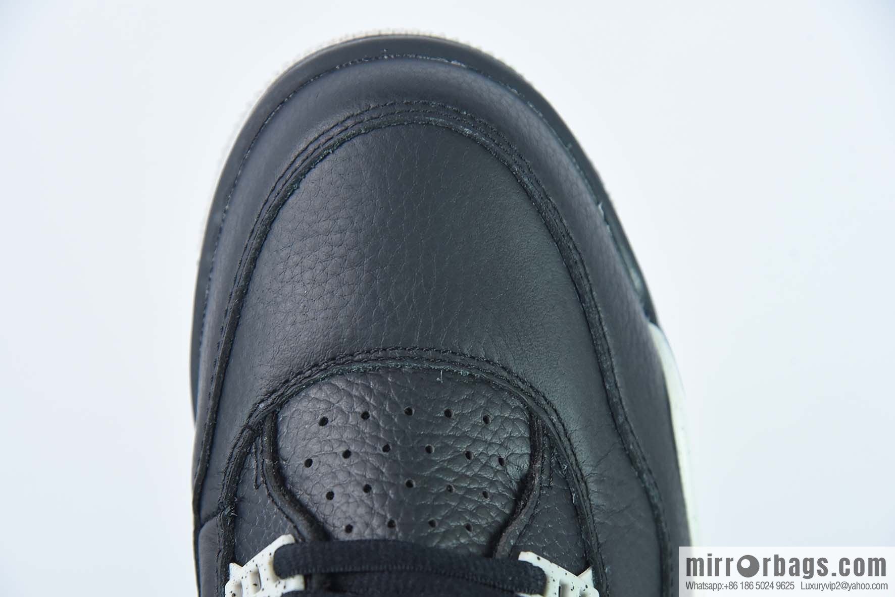 Air Jordan AJ4 Retro Oreo men's sneakers, item number: 314254-00