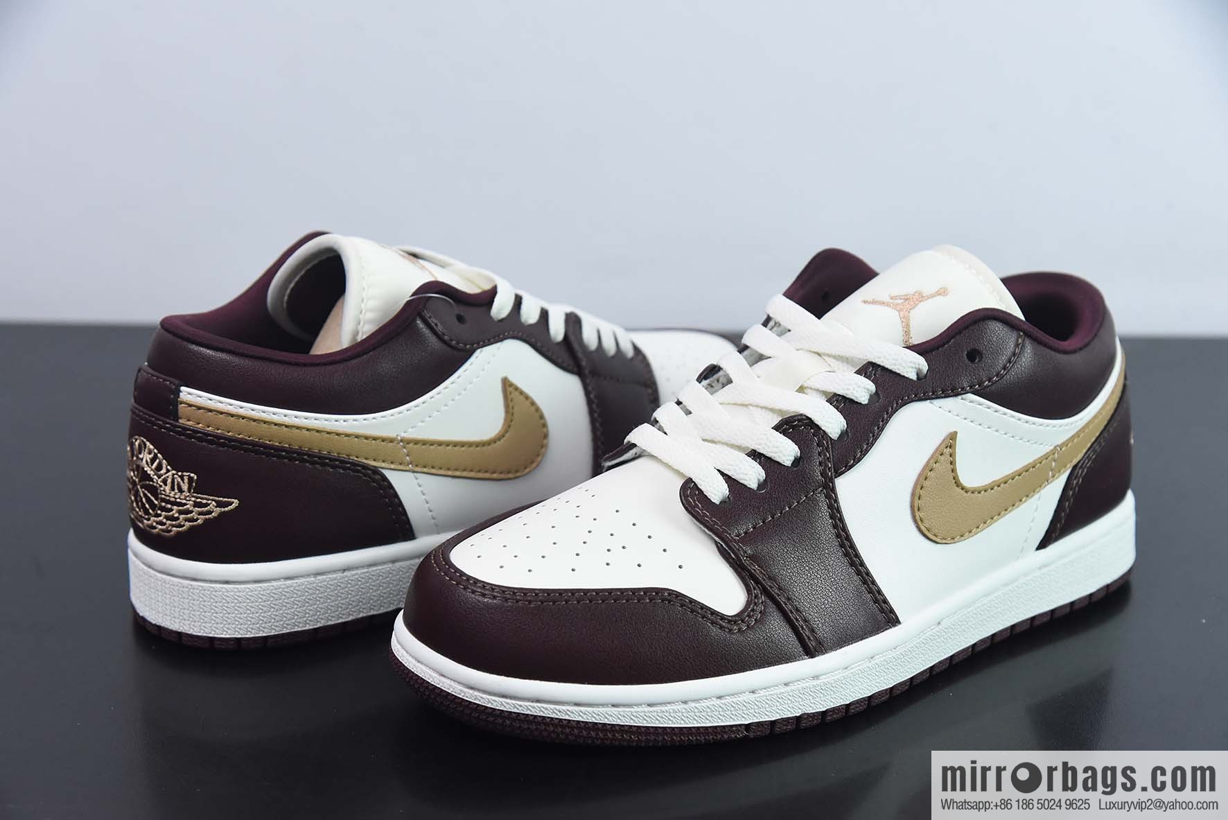 Air Jordan 1 Low AJ1 Mocha, Coffee, Low Top Vintage Basketball Shoes DC0774-200