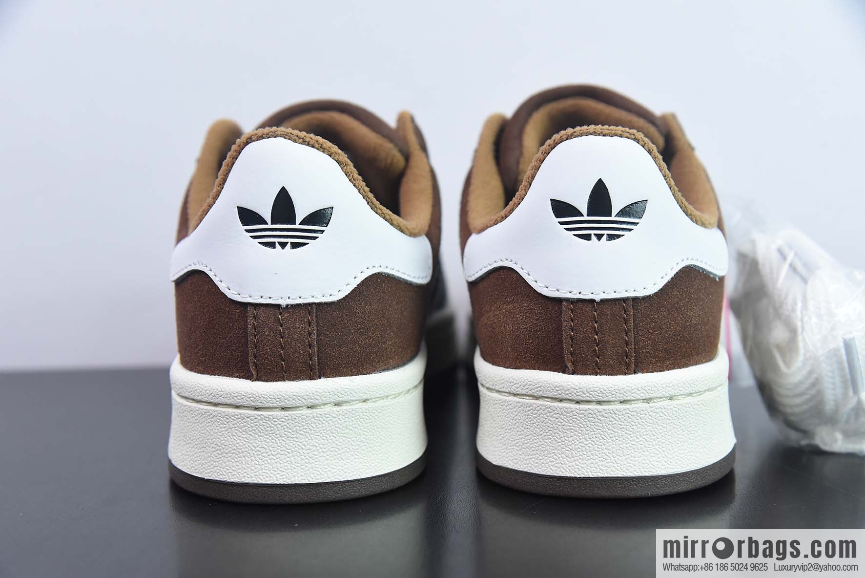 Adidas Originals Campus 00s buns Unisex sneakers of the same style item number: GY6433
