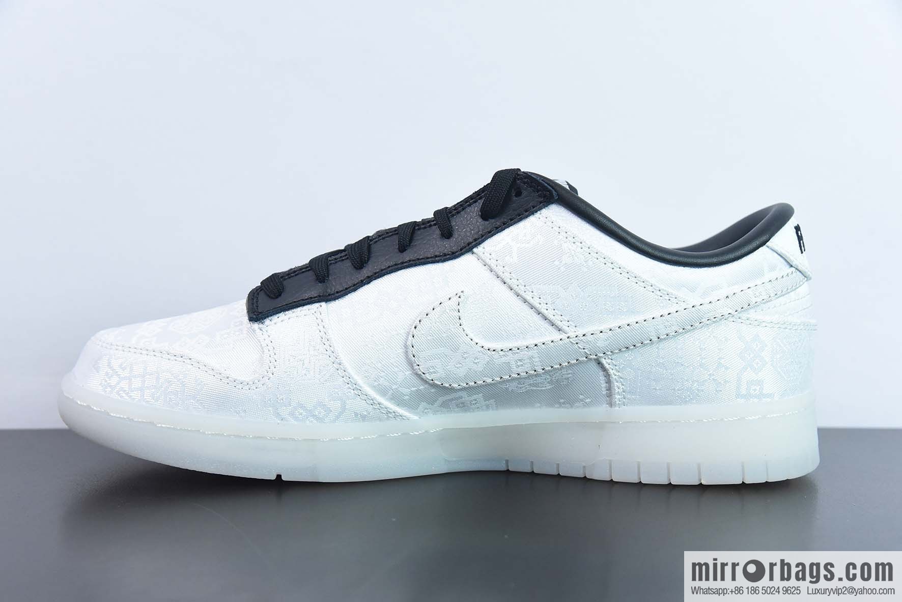 NK Dunk Low Hiroshi Fujiwara three-way joint white silk low-top sneakers item number: FN0315-110