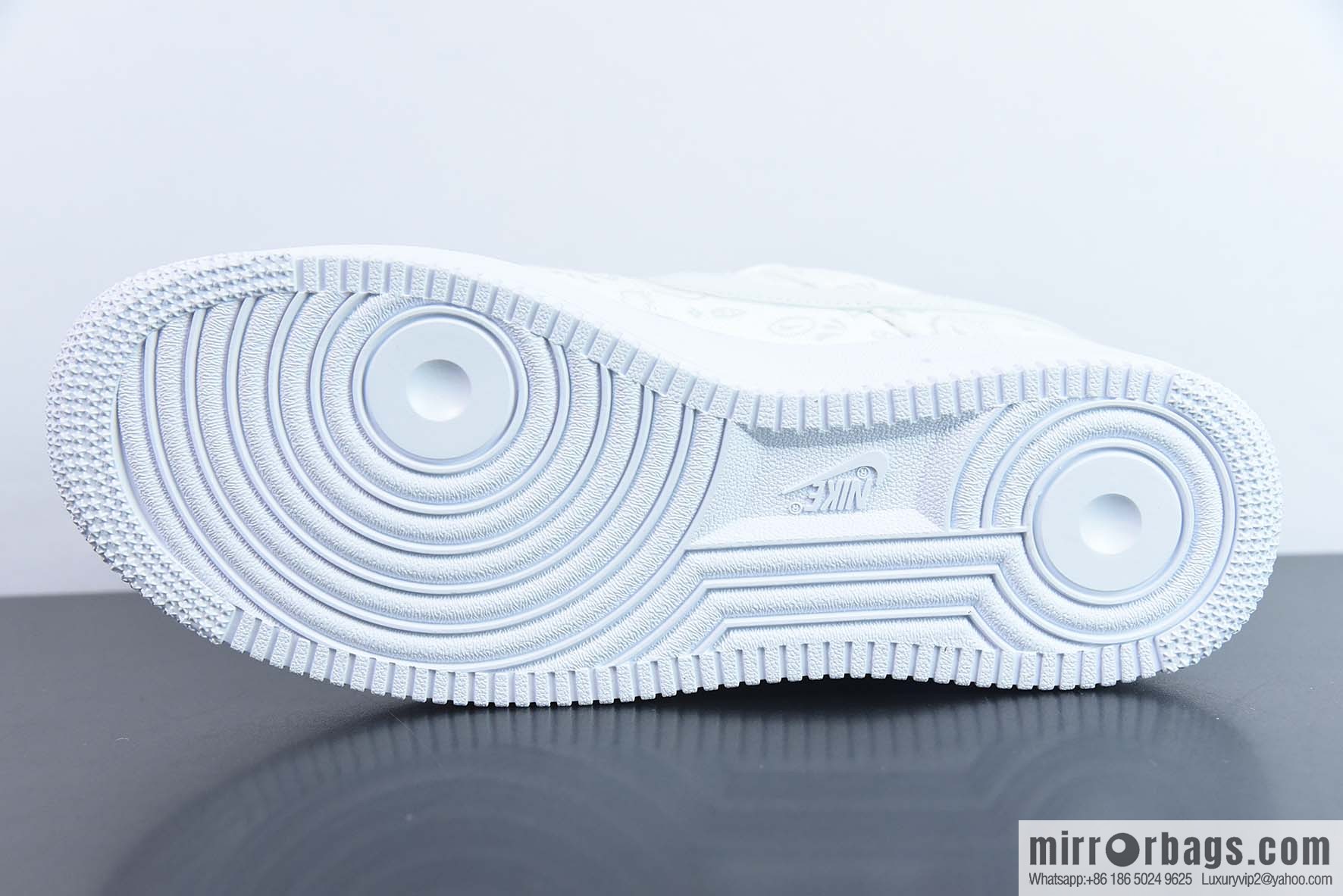 NK Air Force 1 '07 white cashew flower cloth surface, Air Force No. 1 low-top casual board shoes, item number: DG2296-088