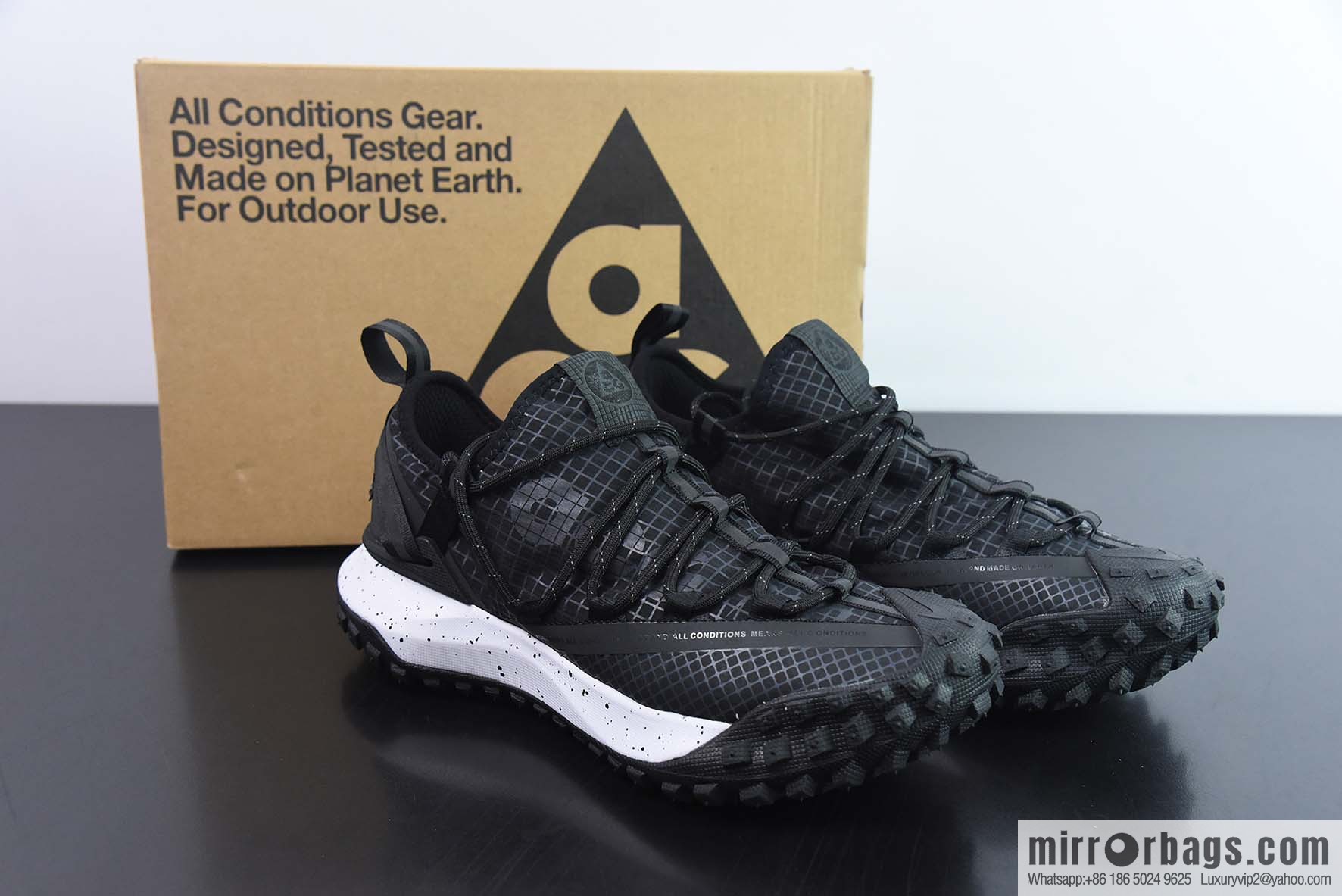 Nike ACG Mountain Flying Low GORE-TEX Outdoor Mountaineering sneakers/black and white, item number: DD4565-001