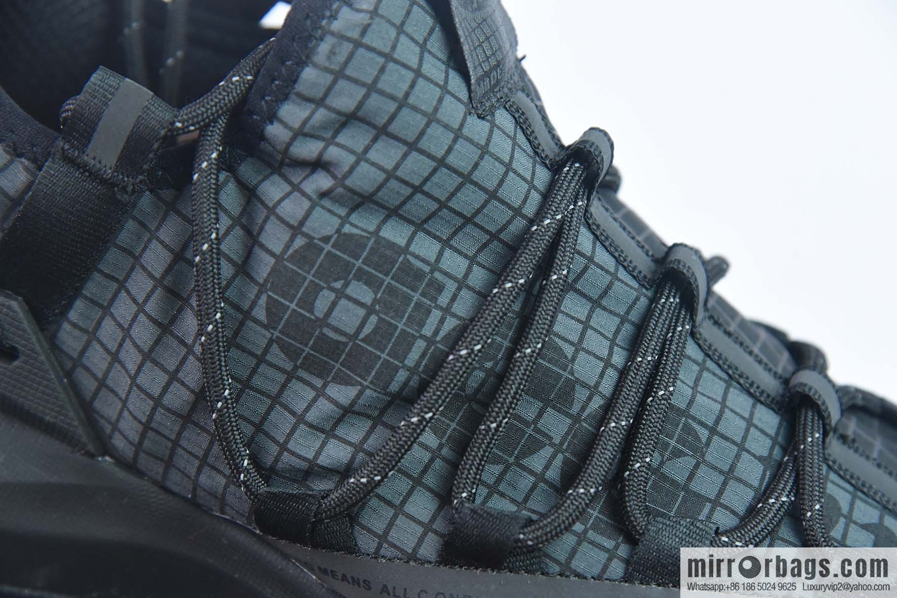Nike ACG Mountain Flying Low GORE-TEX Outdoor hiking sneakers/black SKU: DC660 001