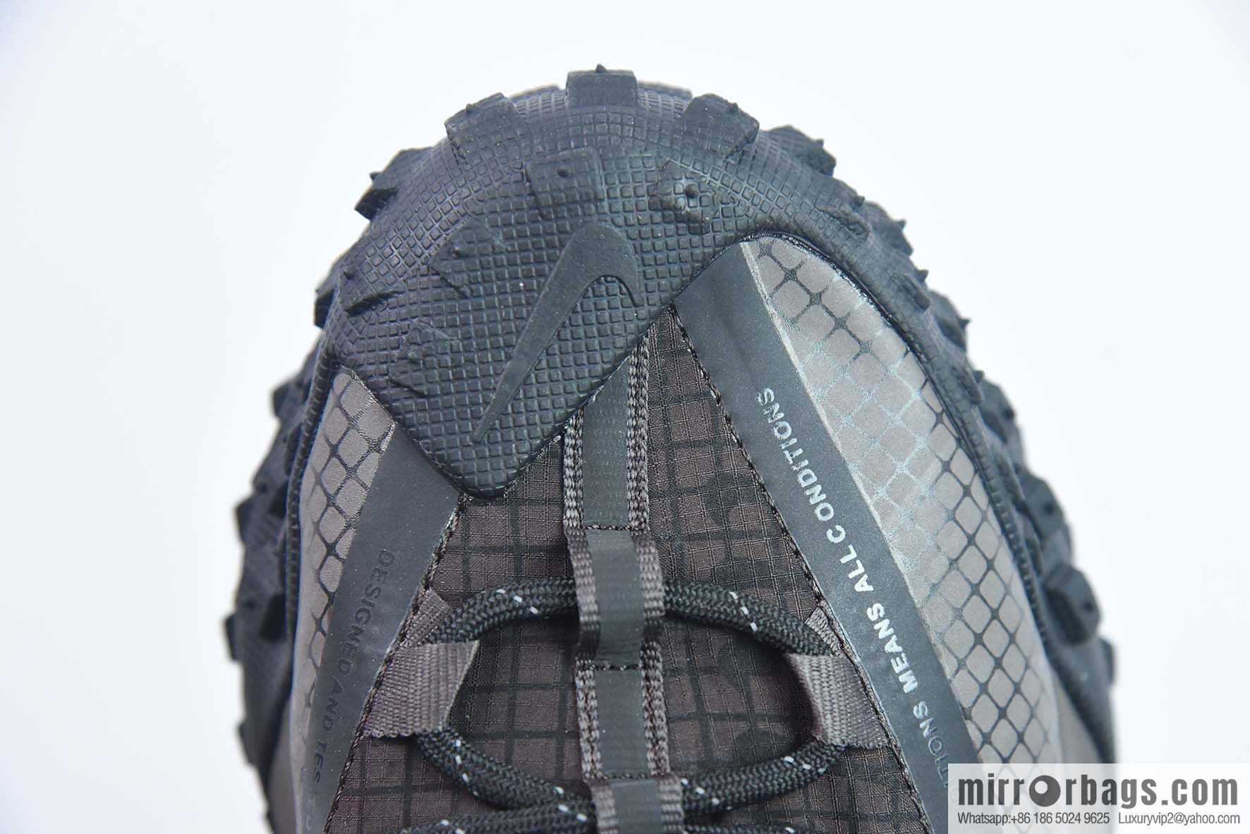 Nike ACG Mountain Flying Low GORE-TEX Outdoor Mountaineering sneakers/black purple, item number: DC660 001