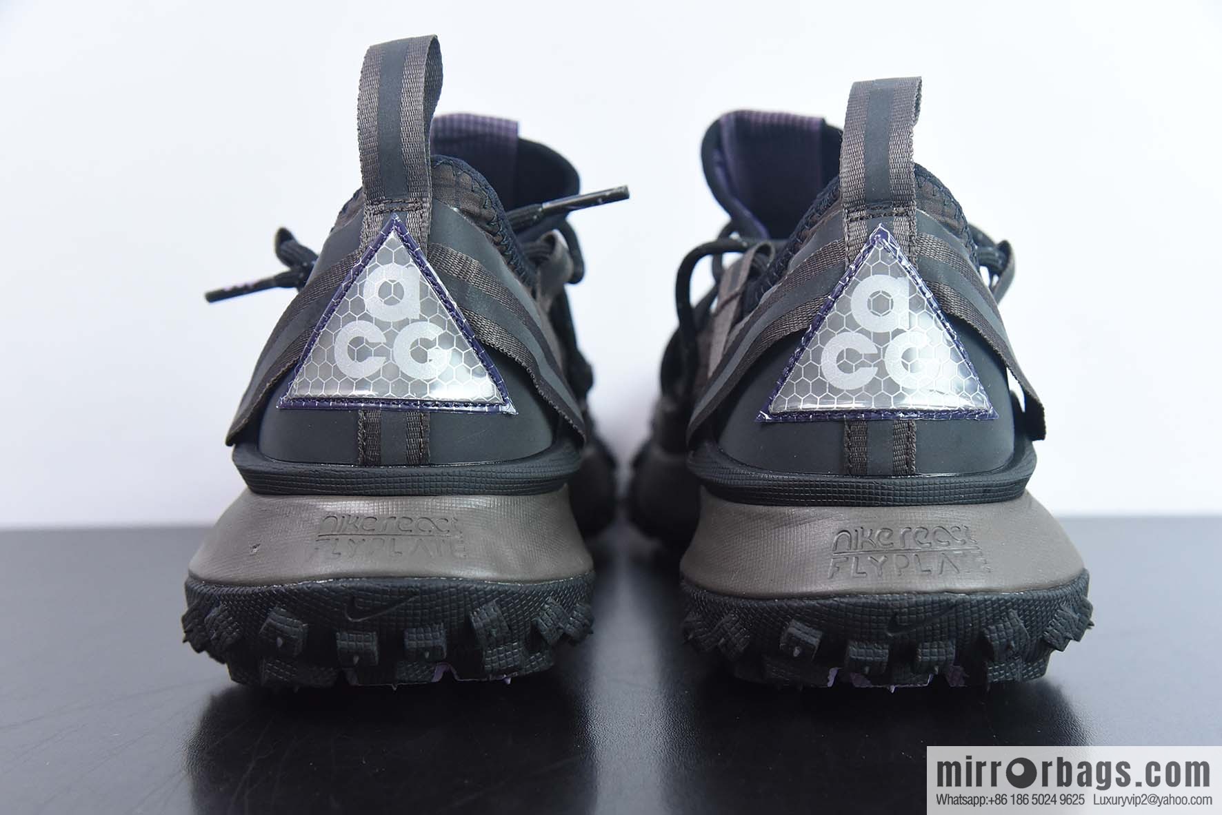 Nike ACG Mountain Flying Low GORE-TEX Outdoor Mountaineering sneakers/black purple, item number: DC660 001