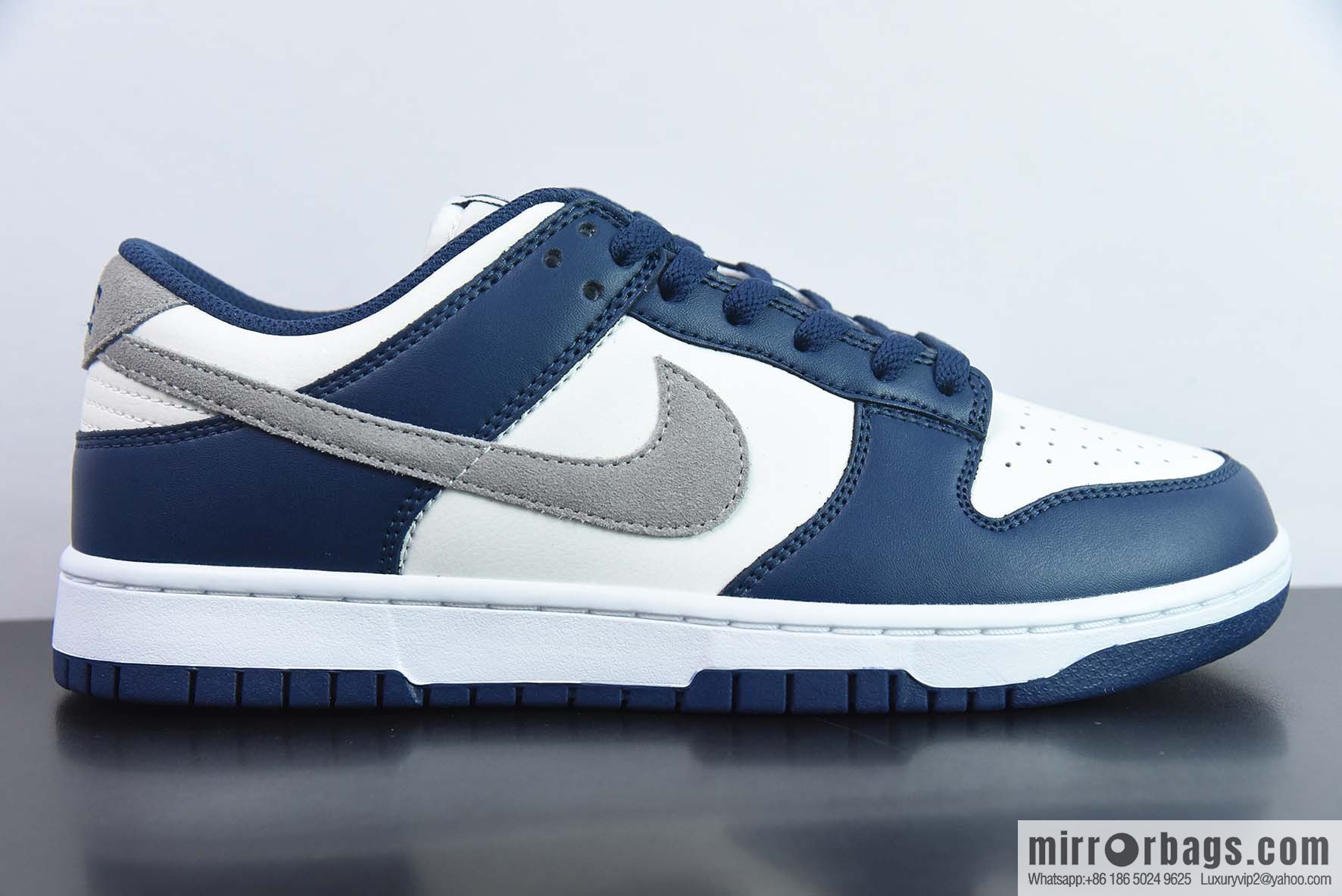 NIKE SB Dunk Low sports and leisure low-top board shoes, midnight blue, white and blue, item number: FD9749 400.