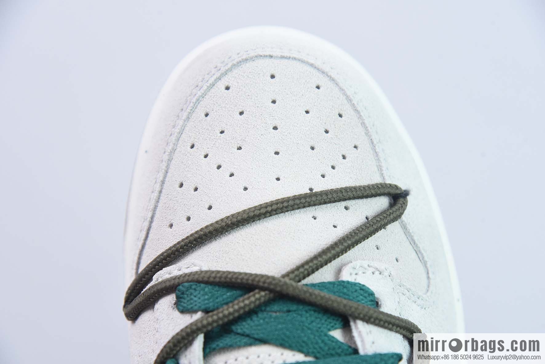 Nike Dunk Low Wizard of Oz double hook strap custom sports shoes, item number: DO9457-129