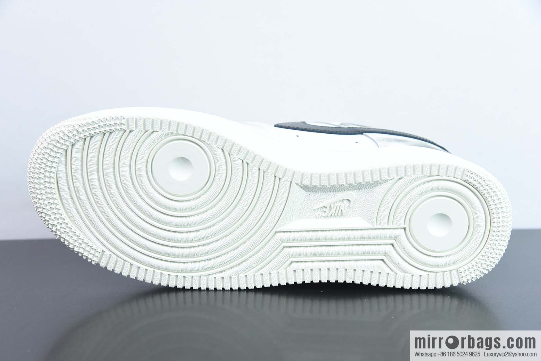 Air Force 1 '07 Low Air Force, Chinese Style, Graffiti, Landscape Painting Low Top Sneakers Item Number: BL1522 088