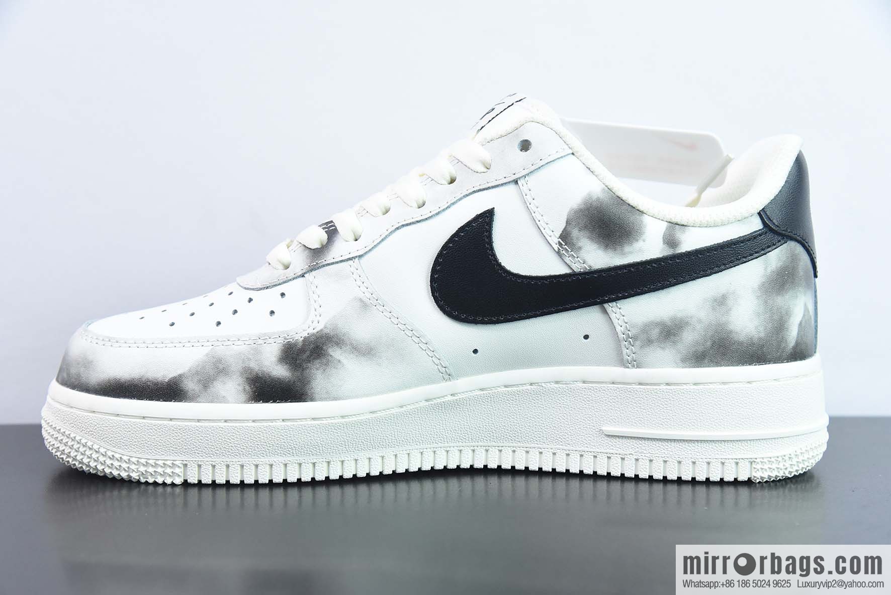 Air Force 1 '07 Low Air Force, Chinese Style, Graffiti, Landscape Painting Low Top Sneakers Item Number: BL1522 088