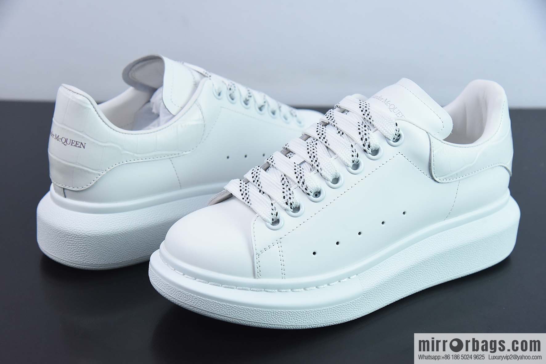 Alexander McQueen/Alexander McQueen, white shoes with thick soles