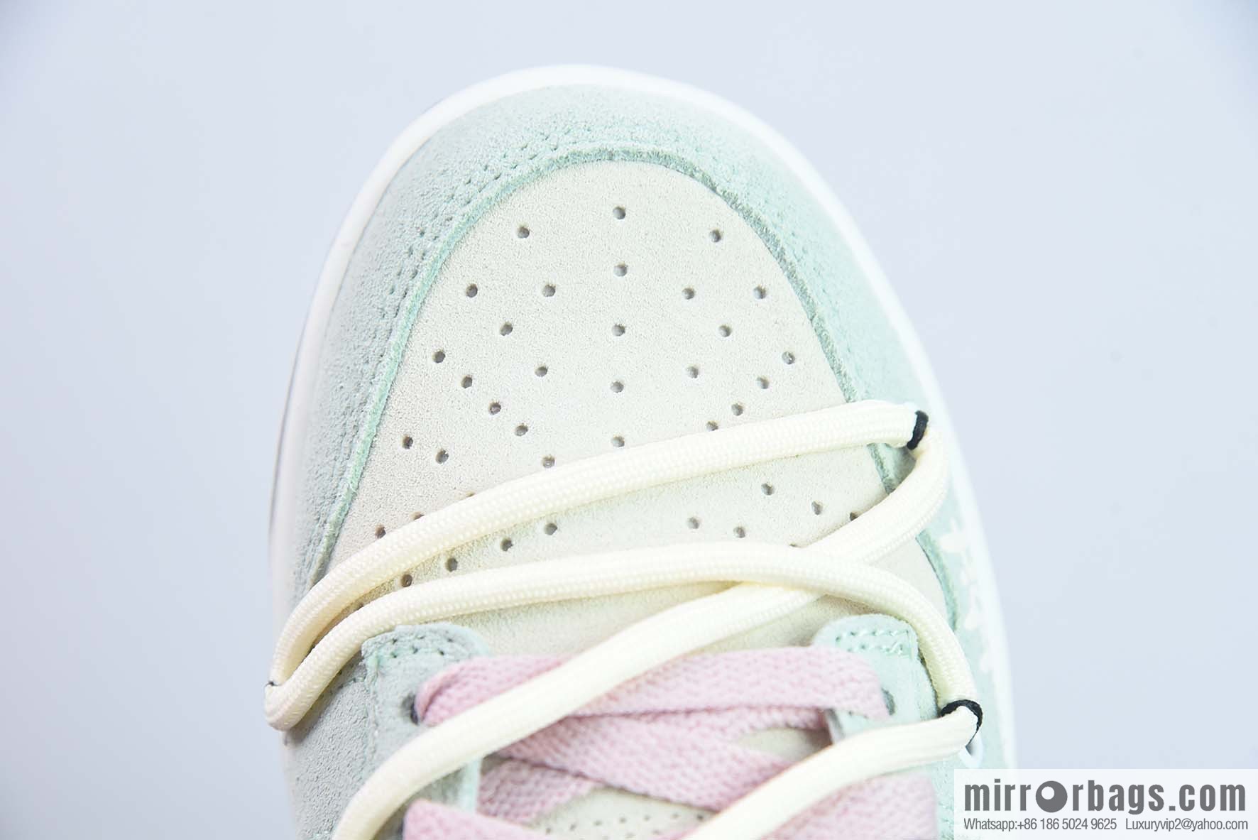 Nike SB Dunk Low deconstruction strap, double hook 85 series, rabbit year limited 🐰 pink rabbit, item number: DO9457 136
