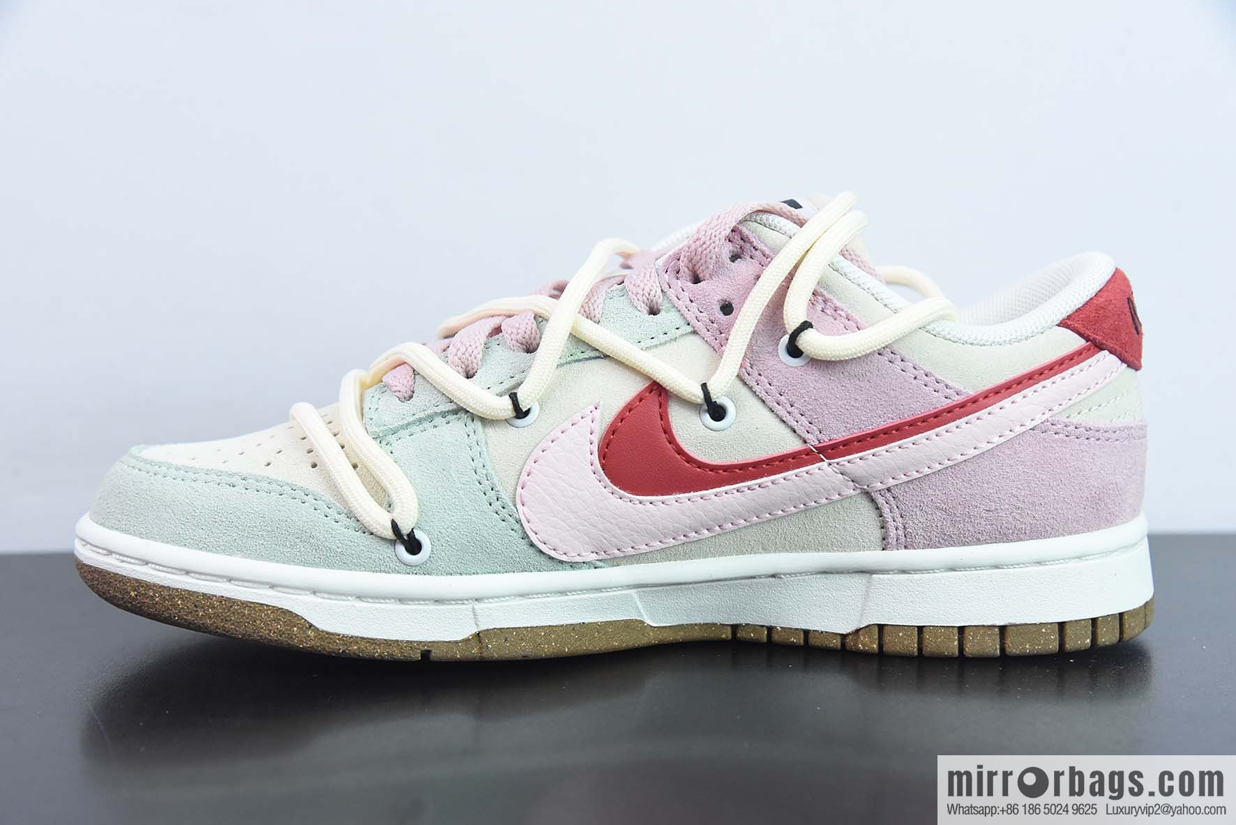 Nike SB Dunk Low deconstruction strap, double hook 85 series, rabbit year limited 🐰 pink rabbit, item number: DO9457 136