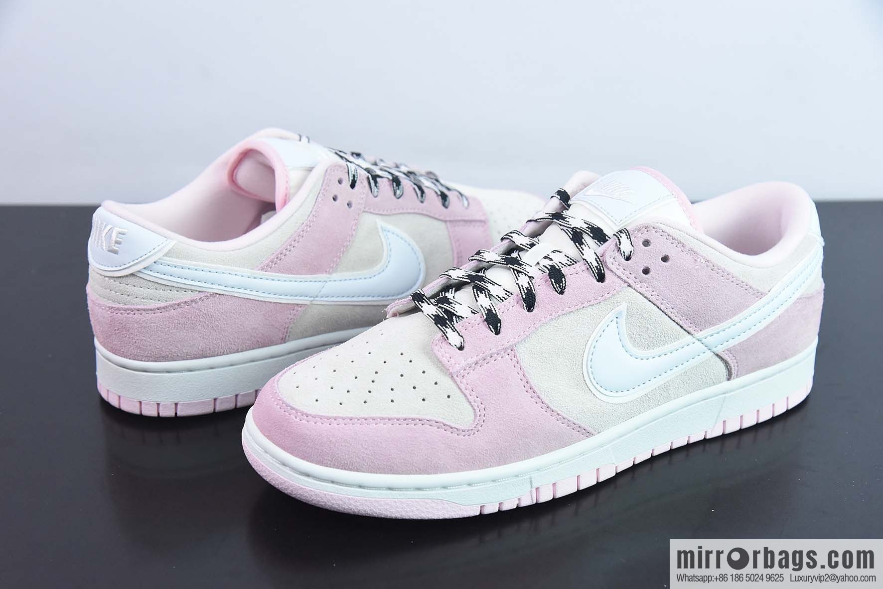 Nike Dunk Low SB low-top skate shoes/pink gray and white powder, item number: DV3054-600