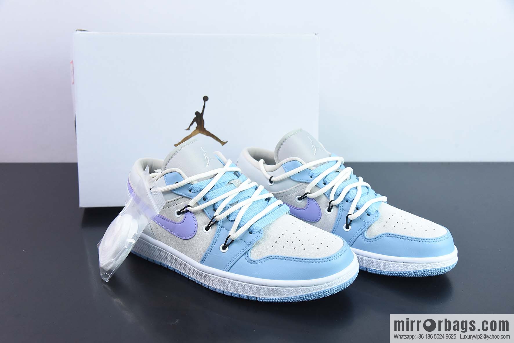 Air Jordan 1 Low AJ1 Jordan 1st generation low-top basketball shoes/college blue, gray blue, strap model, item number: DC0774-050