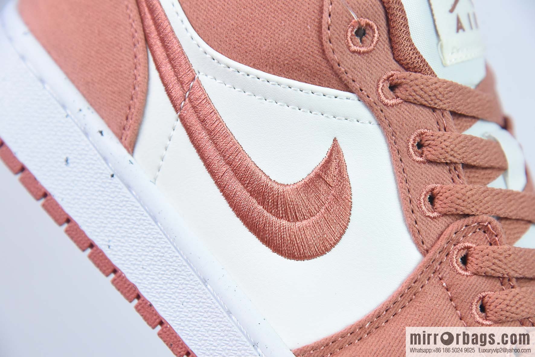 Air Jordan 1 low AJ1 Jordan 1 generation low-top basketball shoes/white powder embroidery 2023 new sale, item number: FN3722-801