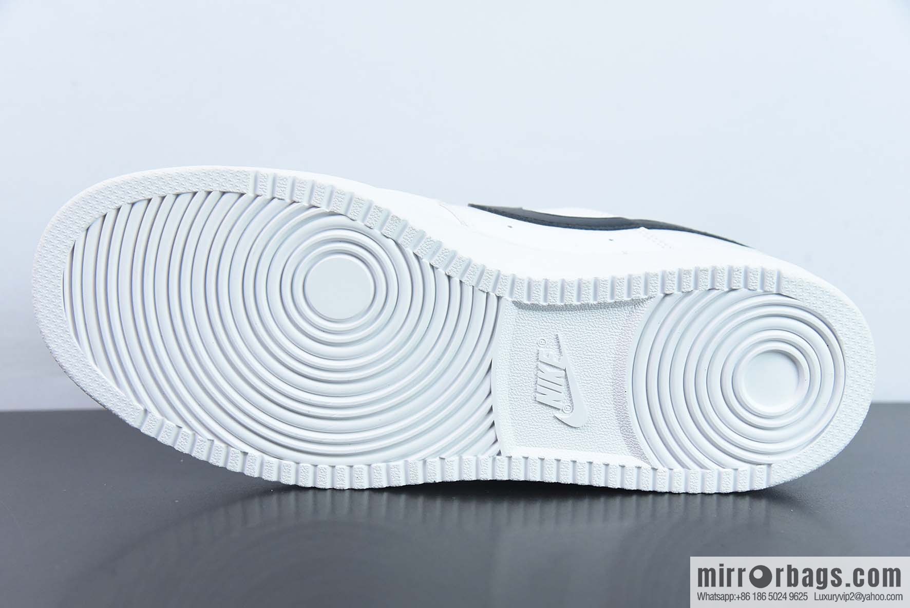 NK Court Vision Low CV Low Top Vintage Versatile breathable casual sports shoes, white and black CD5463-101