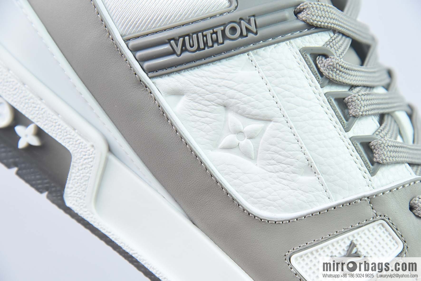 LV/Louis Vuitton LV Trainer sneakers