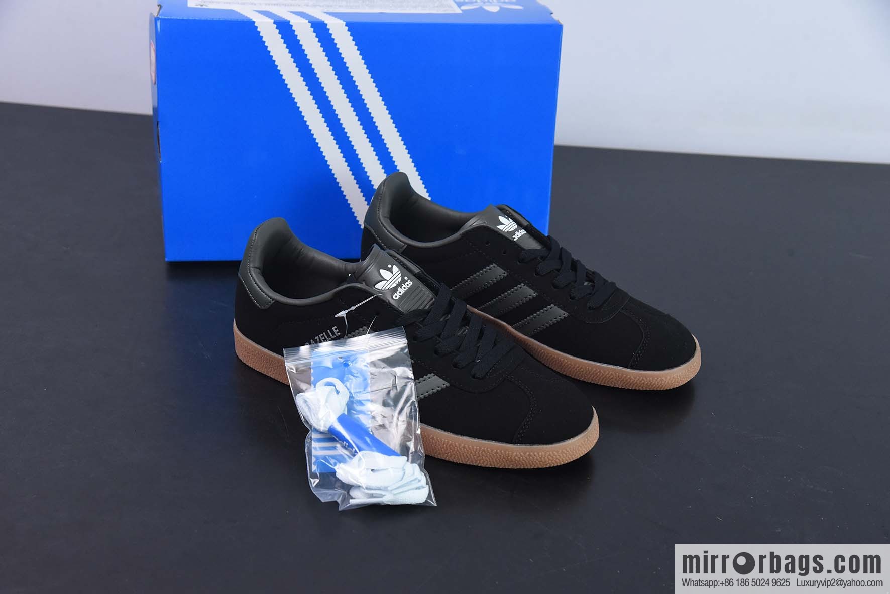 Adidas Originals Gazelle Clover series sports shoes, black and green, item number: GX2210
