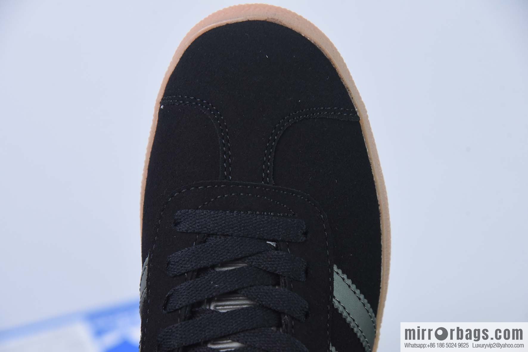 Adidas Originals Gazelle Clover series sports shoes, black and green, item number: GX2210