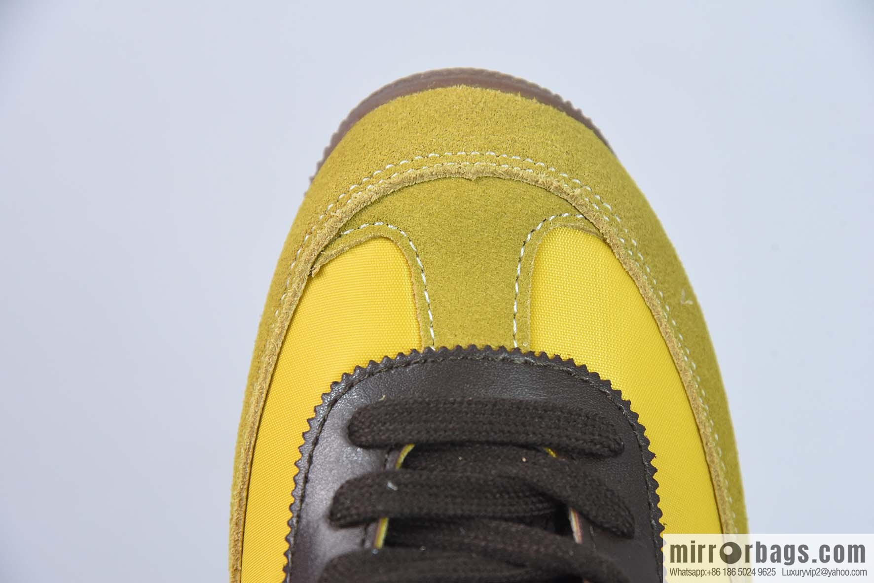 Adidas WB Japan Low Adi, Clover WB Nissan Series Classic Vintage Low Top Casual Sports Jogging Shoes Item Number: GY5752
