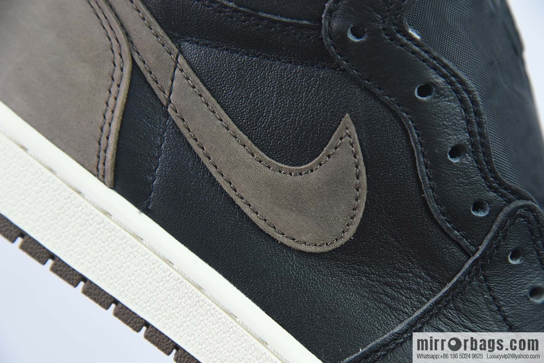 IR Jordan 1 High AJ1 High Top, Mocha, Brown and Black Item Number: DZ5485-020