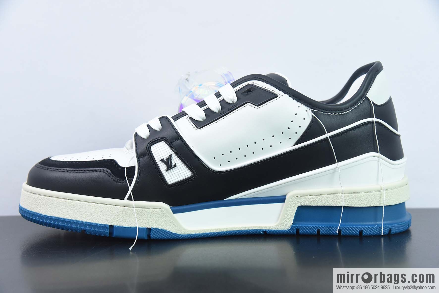 Donkey Replica Luxury Handbag LV Trainer Top Version Trainer sneakers