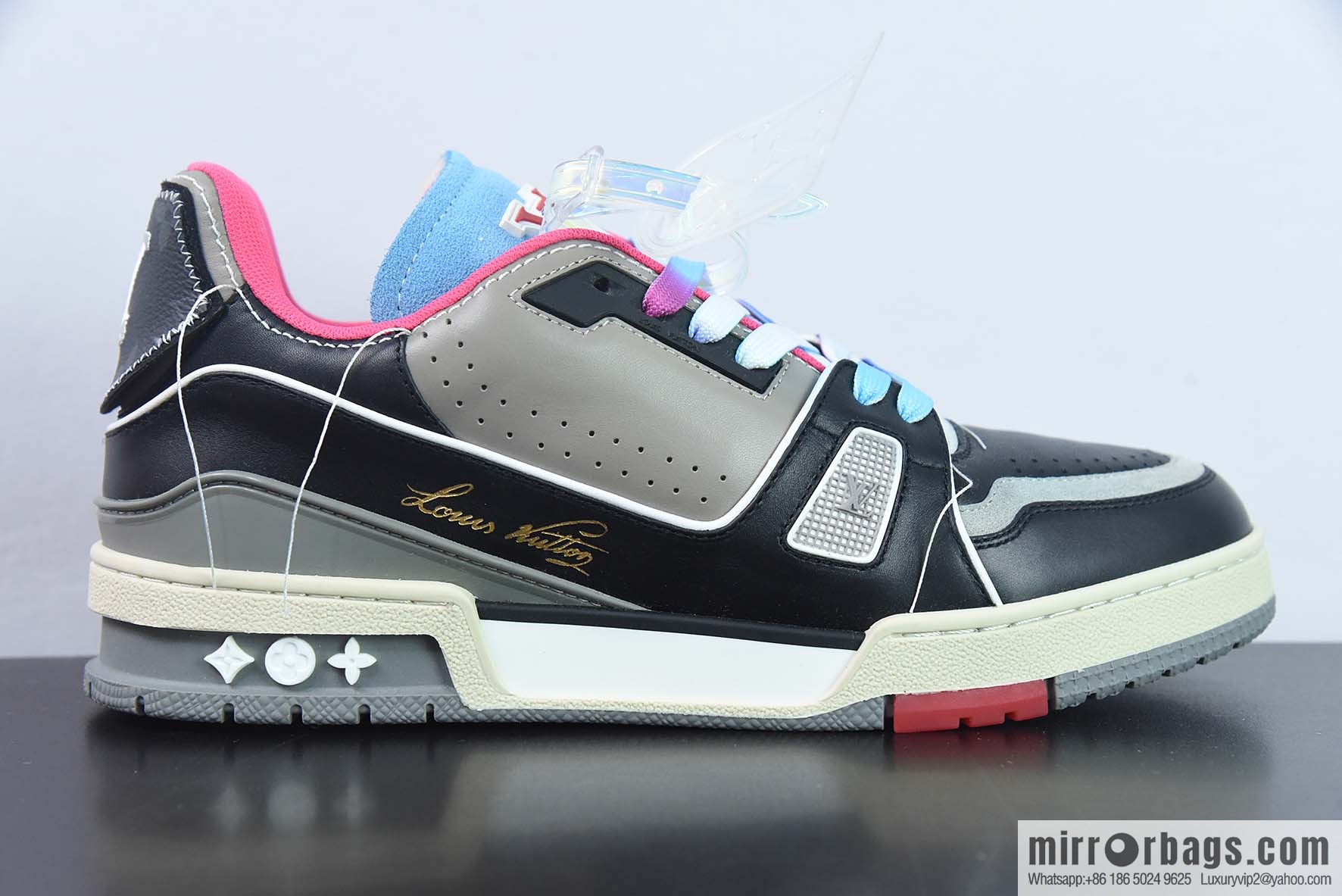 Donkey Replica Luxury Handbag LV Trainer Top Version Trainer sneakers