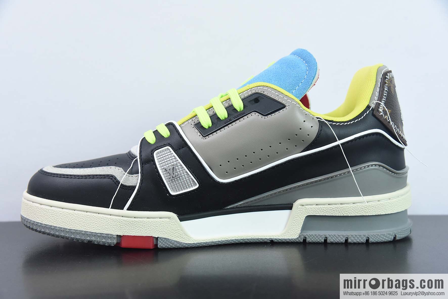 Donkey Replica Luxury Handbag LV Trainer Top Version Trainer sneakers