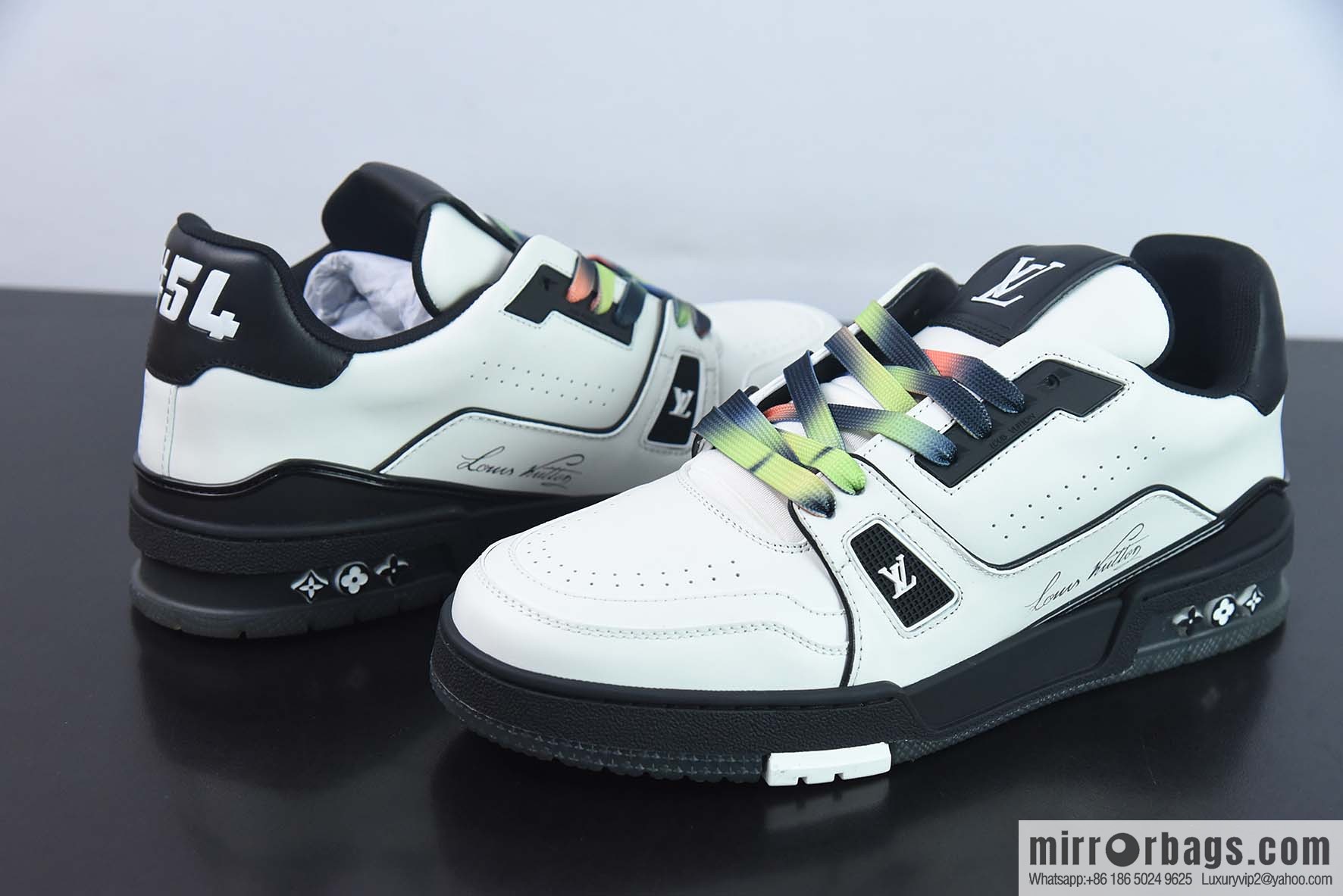 Donkey Replica Luxury Handbag LV Trainer Top Version Trainer sneakers
