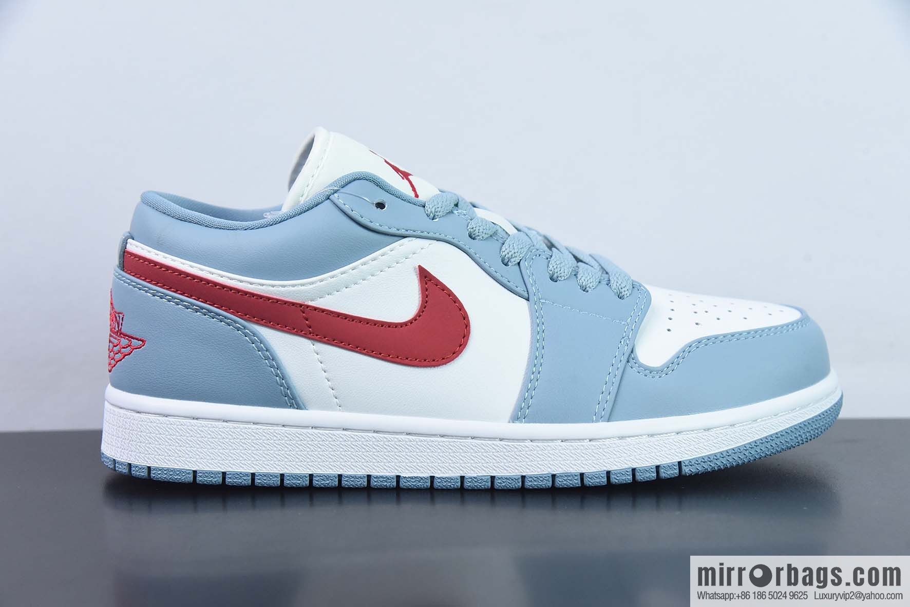 NK Air Jordan AJ1 Low blue, white and red sneakers Part number: DC0774-164