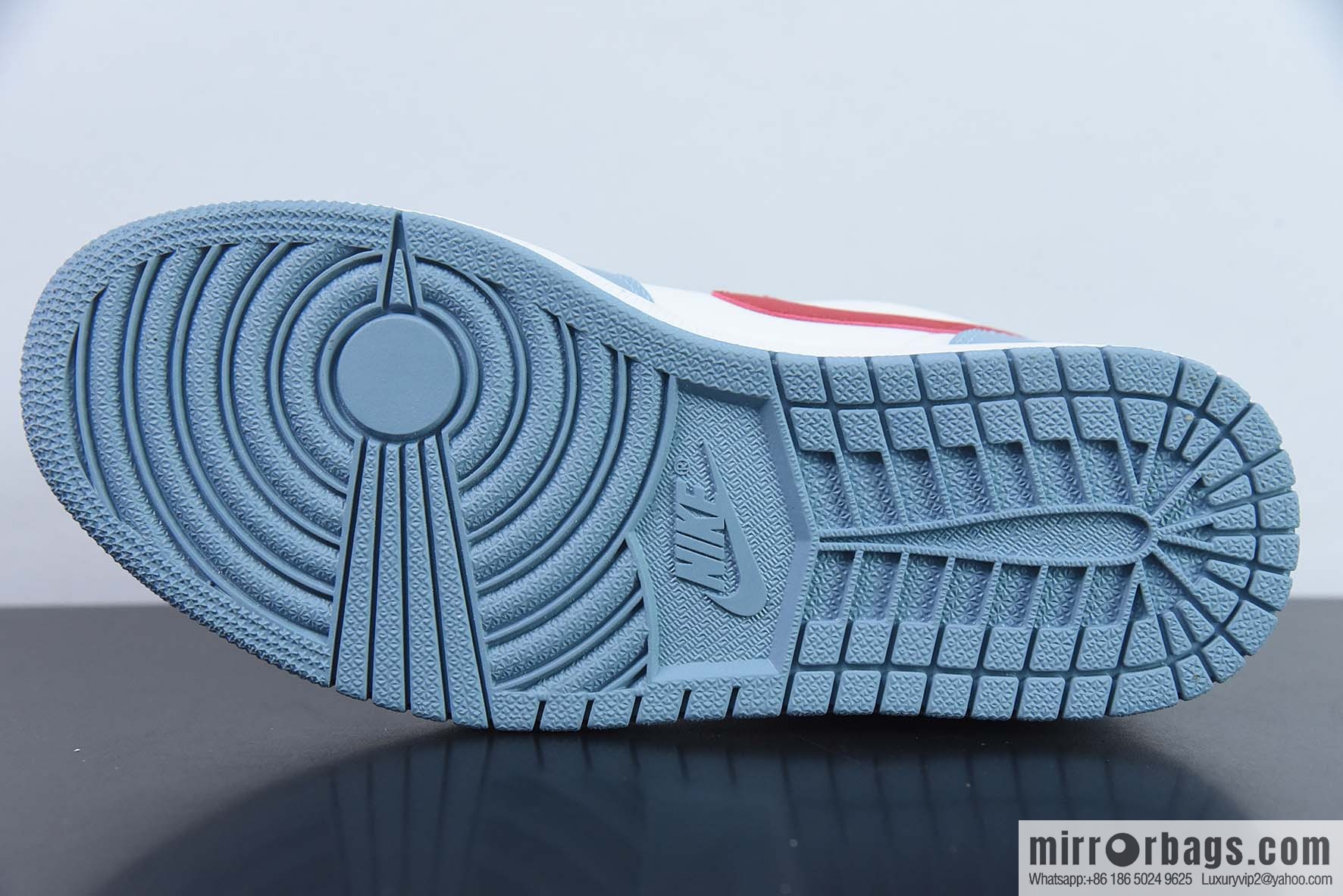 NK Air Jordan AJ1 Low blue, white and red sneakers Part number: DC0774-164