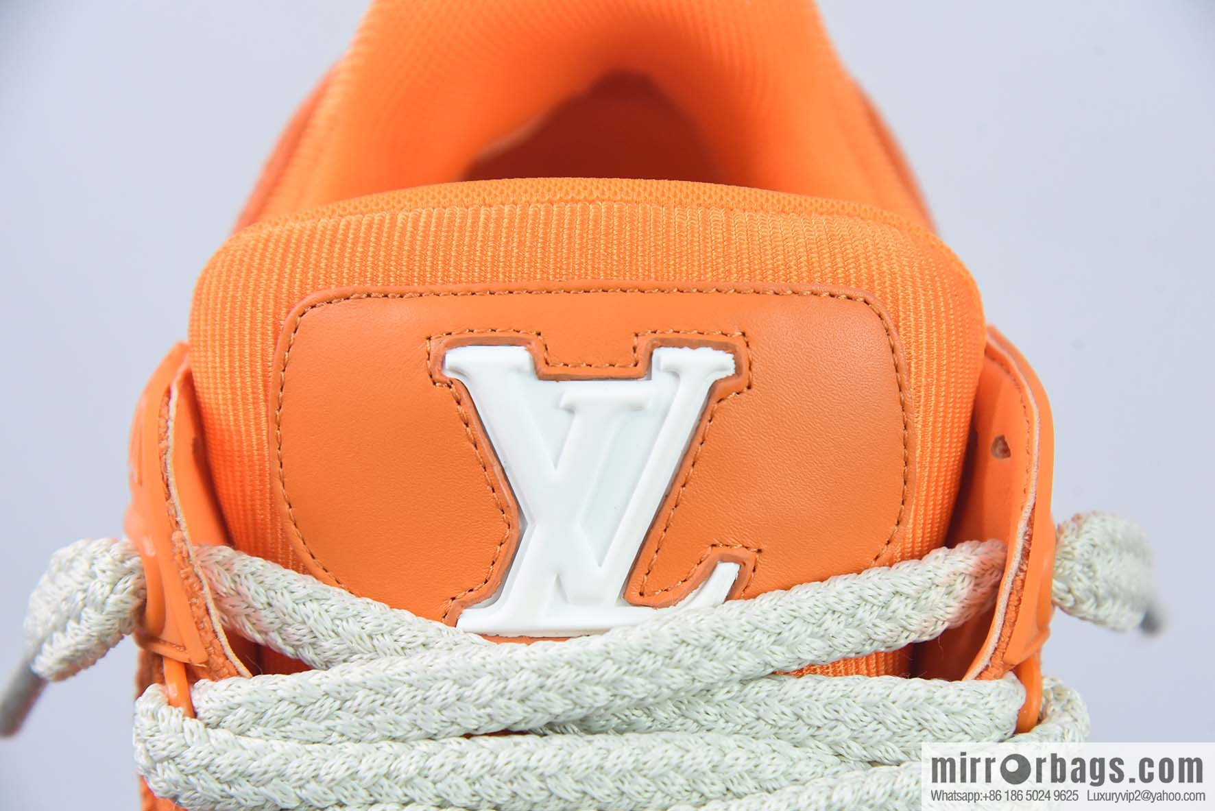 LV Louis Vuitton Trainer Maxi series bread shoes