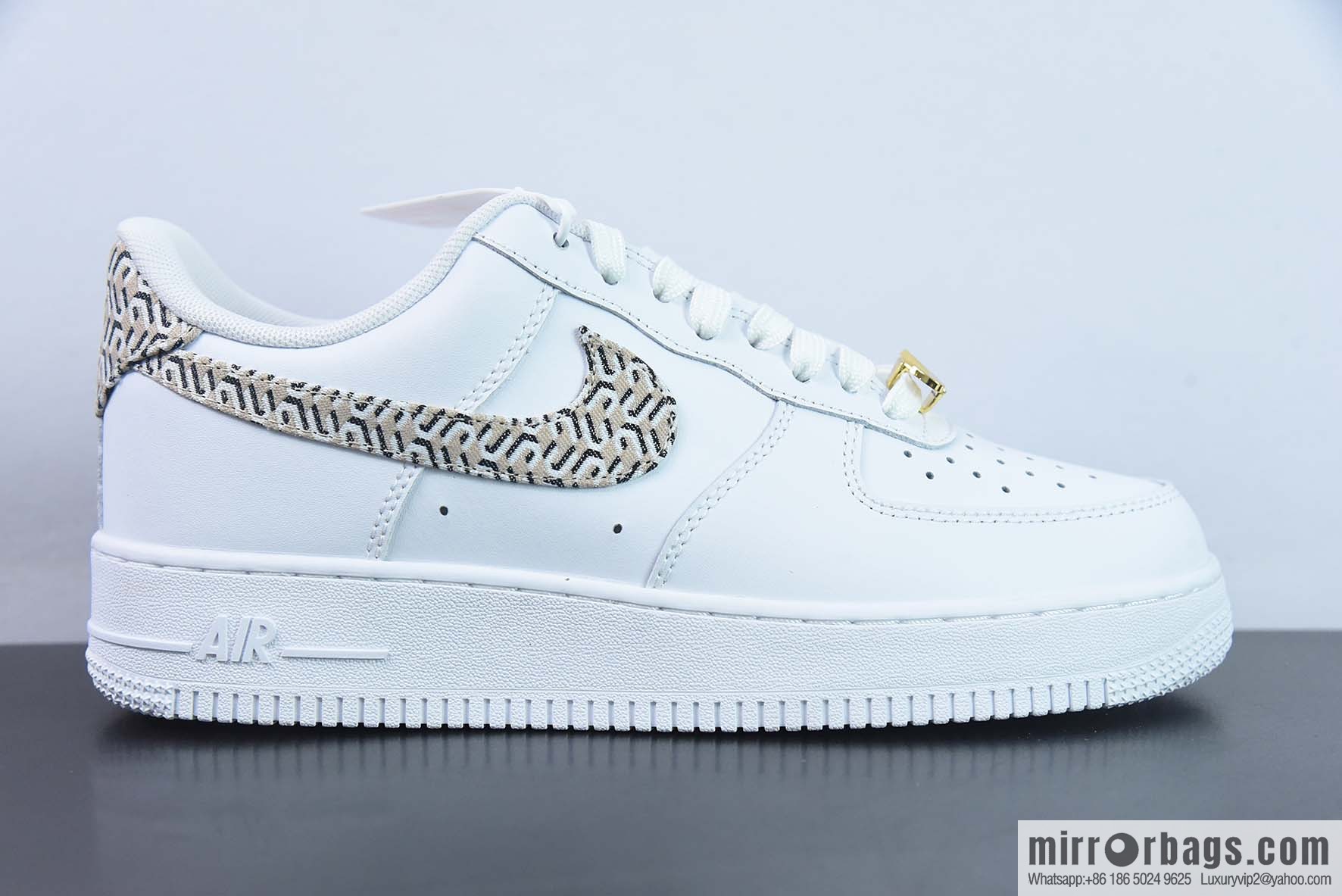 Nk Air Force 1 '07 Low printed hook, Air Force One low-top casual sneakers, item number: DZ2709-100