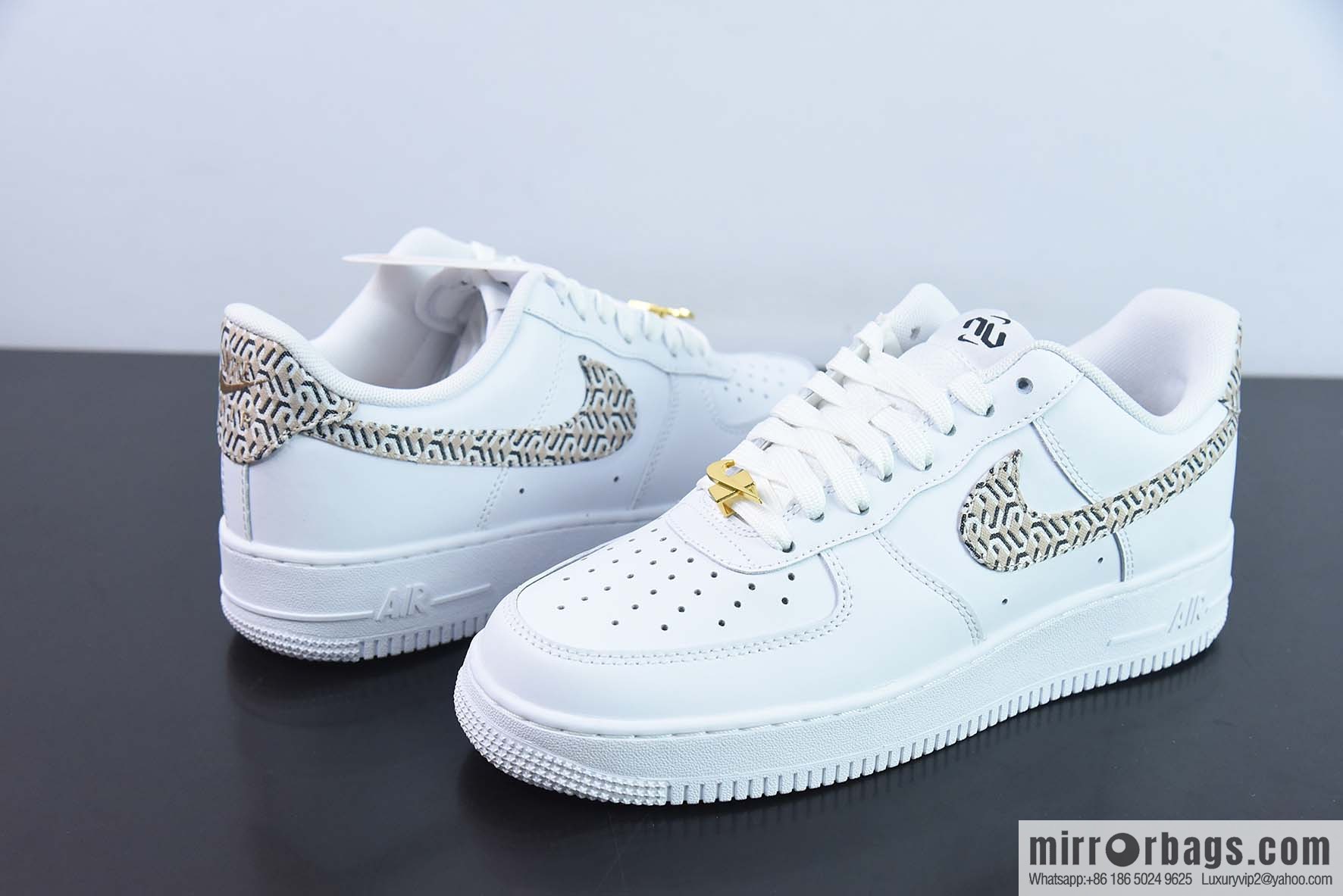 Nk Air Force 1 '07 Low printed hook, Air Force One low-top casual sneakers, item number: DZ2709-100