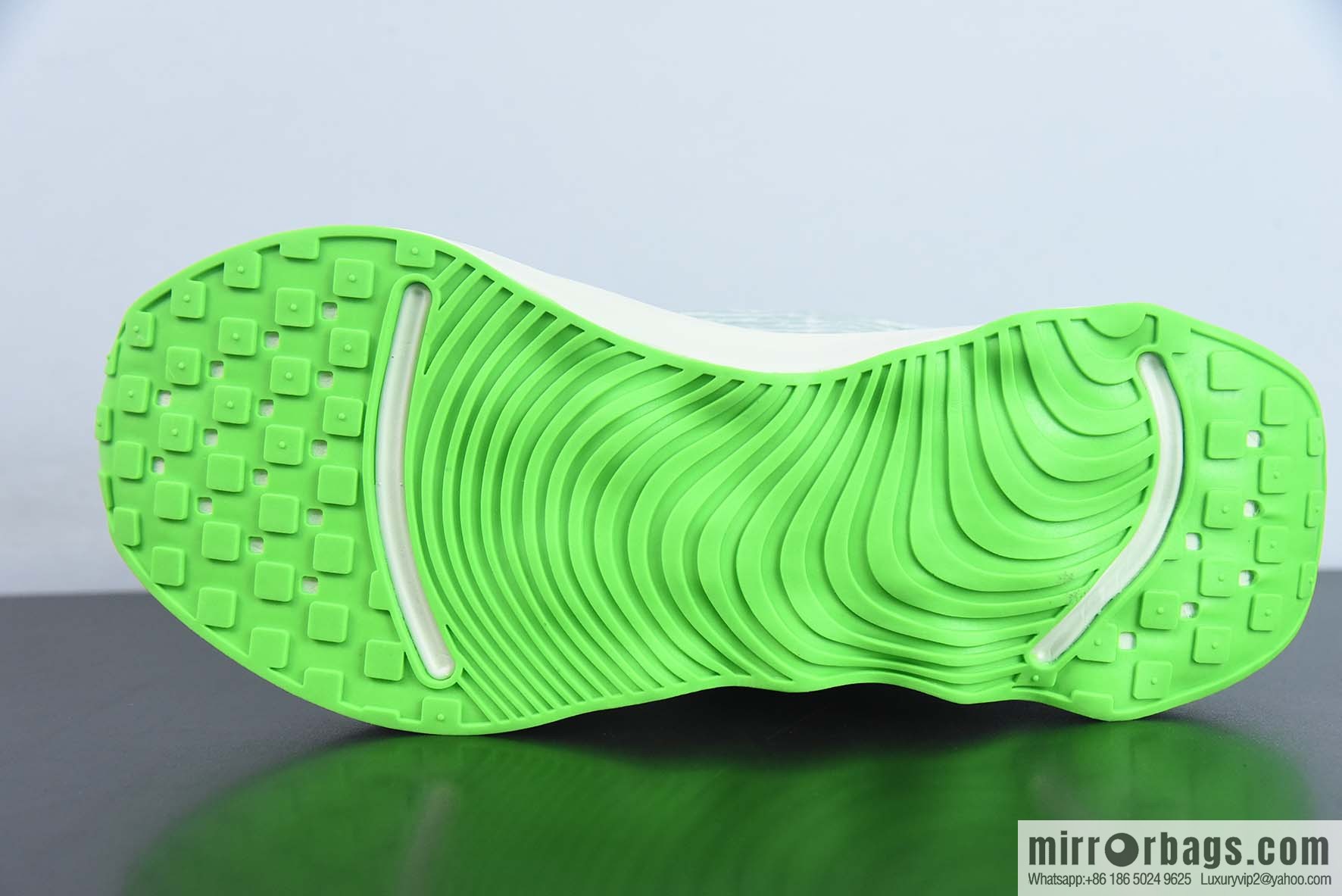 Nike Motiva Nike cushioning non-slip durable breathable sneakers gray green, item number: DV1238-002