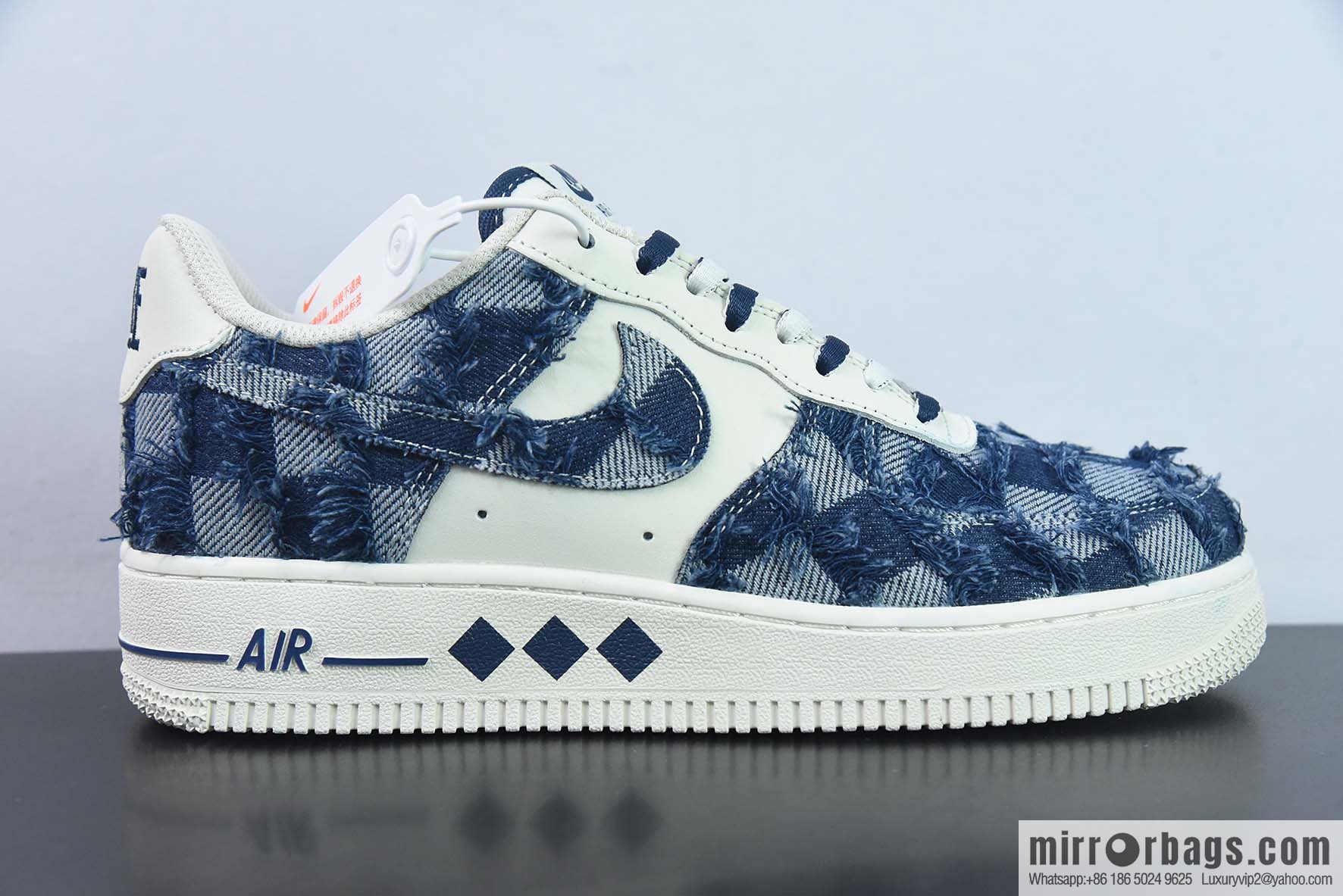 Nike Air Force 1 AF1 Air Force One/low-top, white and blue, denim plaid Item number: FB0607-099