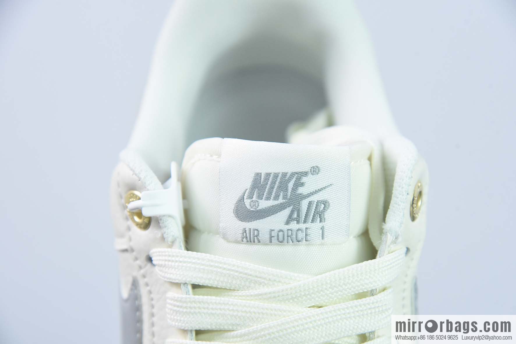 Nike Air Force 1 Low Air Force One low-top sports shoes white gray 3M reflective version NAI-KE letter printed item number: NK0621-977