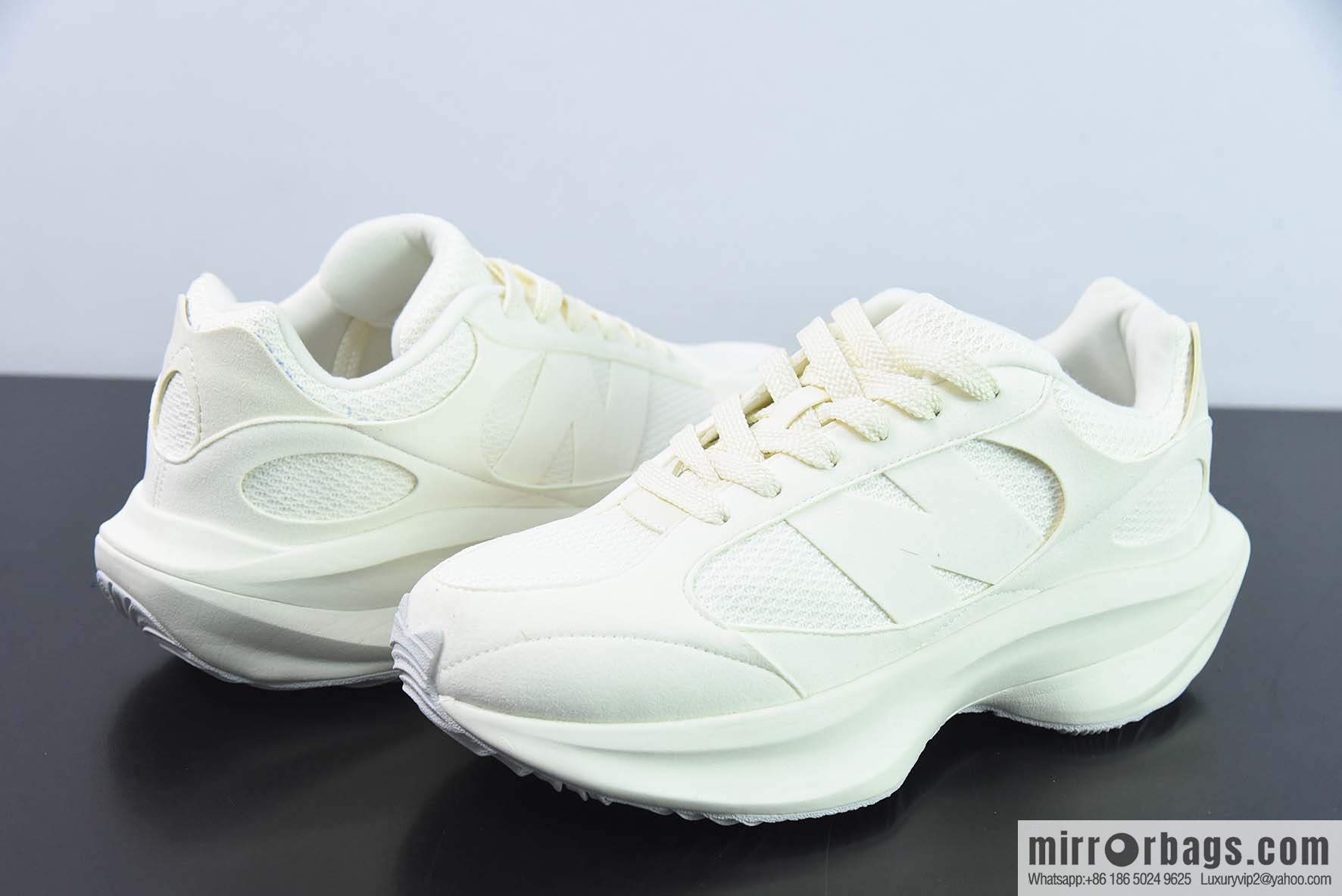 New Balance Warped Runner durable breathable low-top running shoes, item number: UWRPDBIG