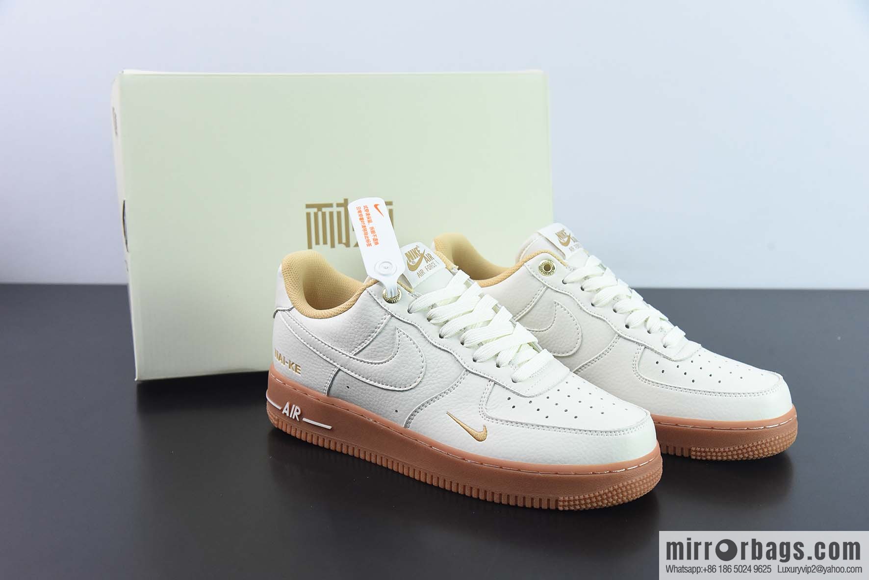 Nike Air Force 1 Low Air Force One low-top sports and leisure board shoes, double hook, raw rubber sole NAI-KE printed item number: NK0621 988