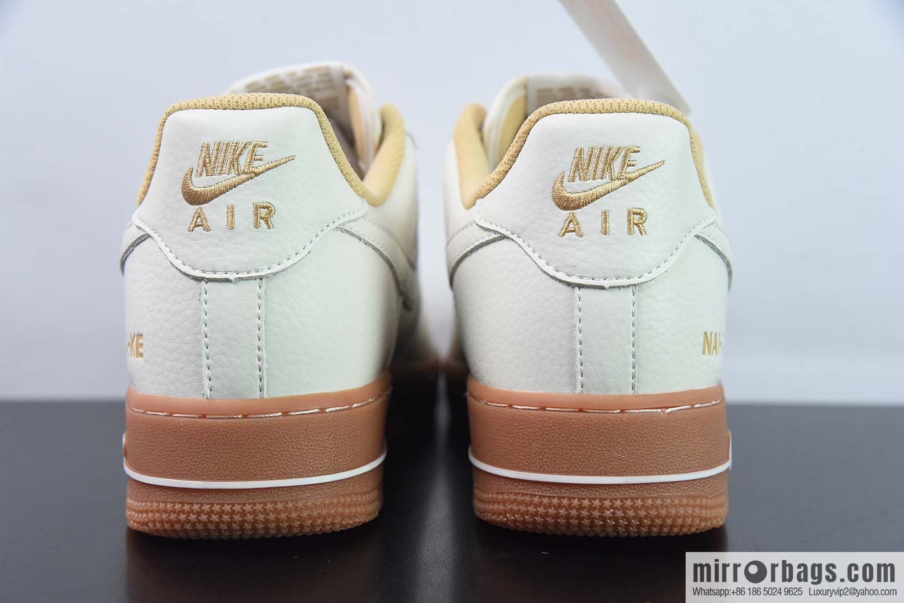 Nike Air Force 1 Low Air Force One low-top sports and leisure board shoes, double hook, raw rubber sole NAI-KE printed item number: NK0621 988