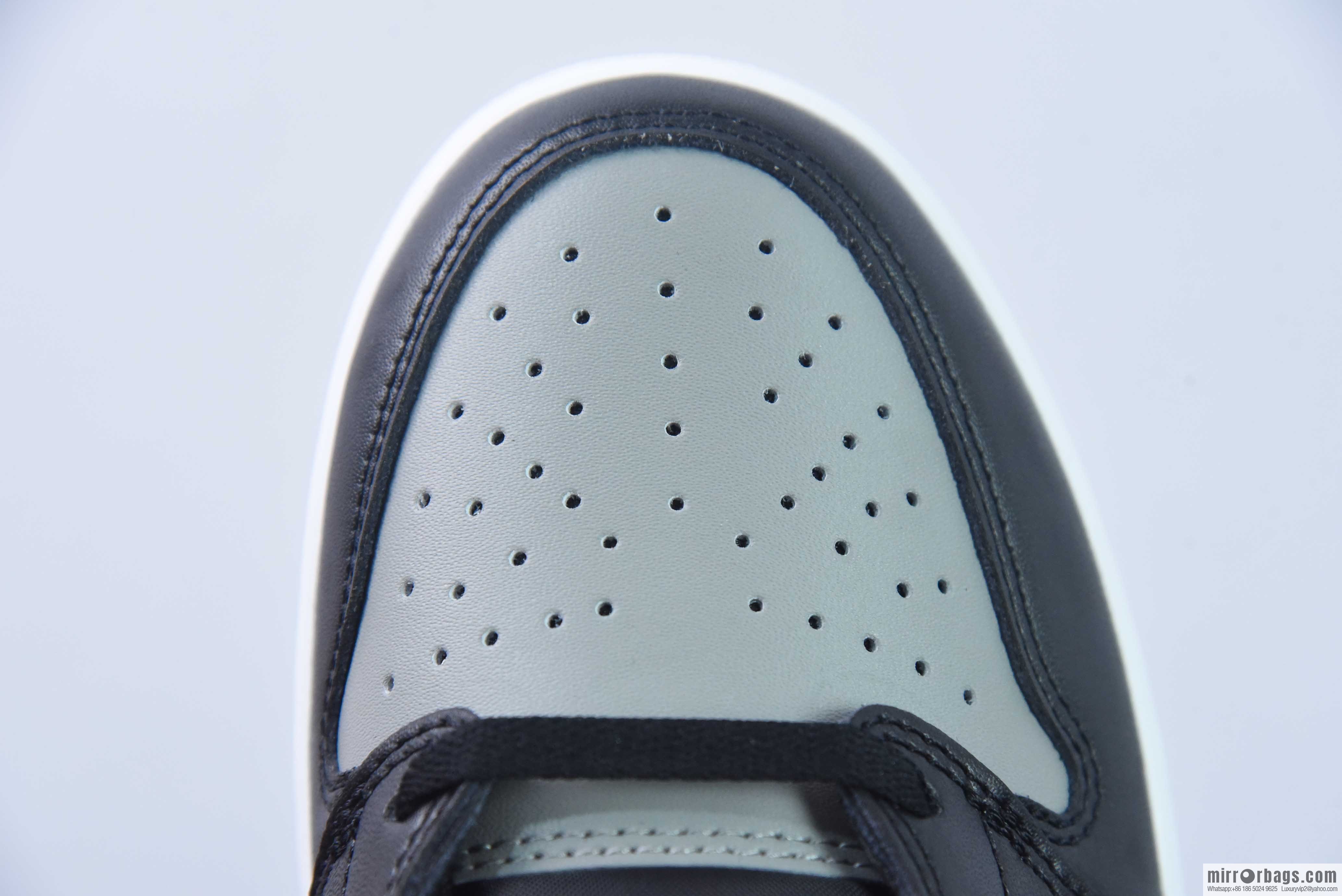 Air Jordan AJ1 Retro Low OG low top, shadow gray, item number: 705329-003