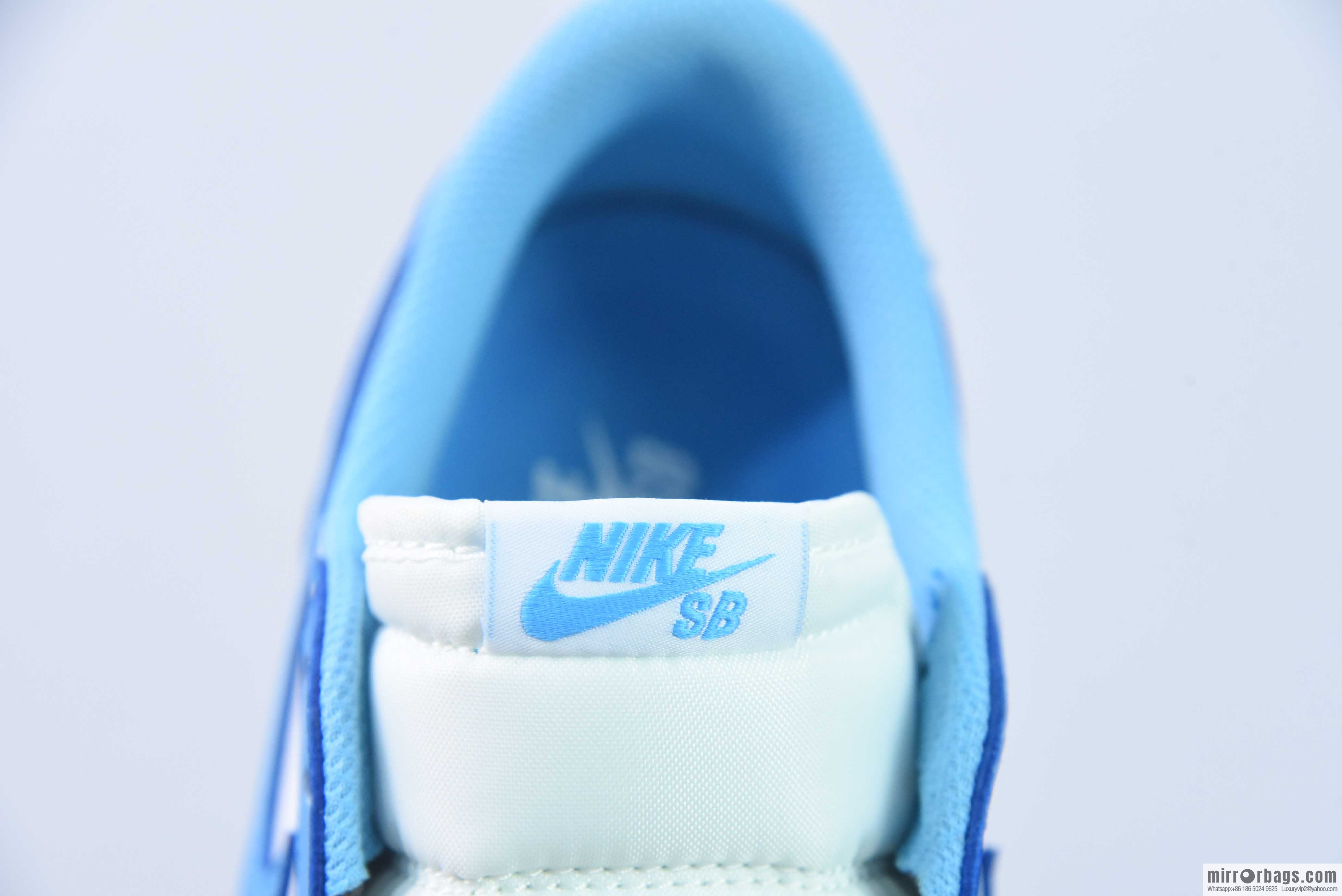 Air Jordan AJ1 Retro Low OG Low Top, North Carolina Blue, Item Number: J7891-401