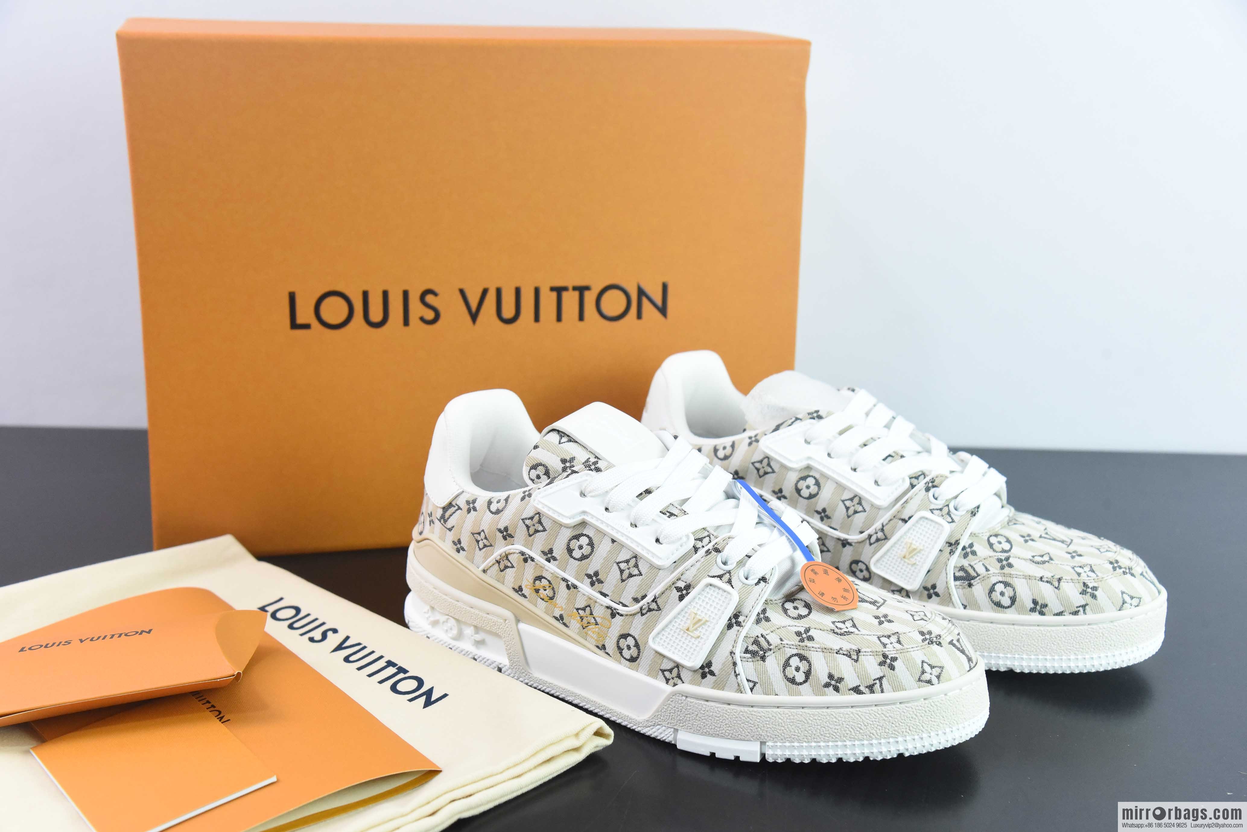 LV Louis Vuitton Louis Vuitton Trainer Sneaker Low Top Vintage Leisure Sports Culture Versatile Basketball Board Shoes