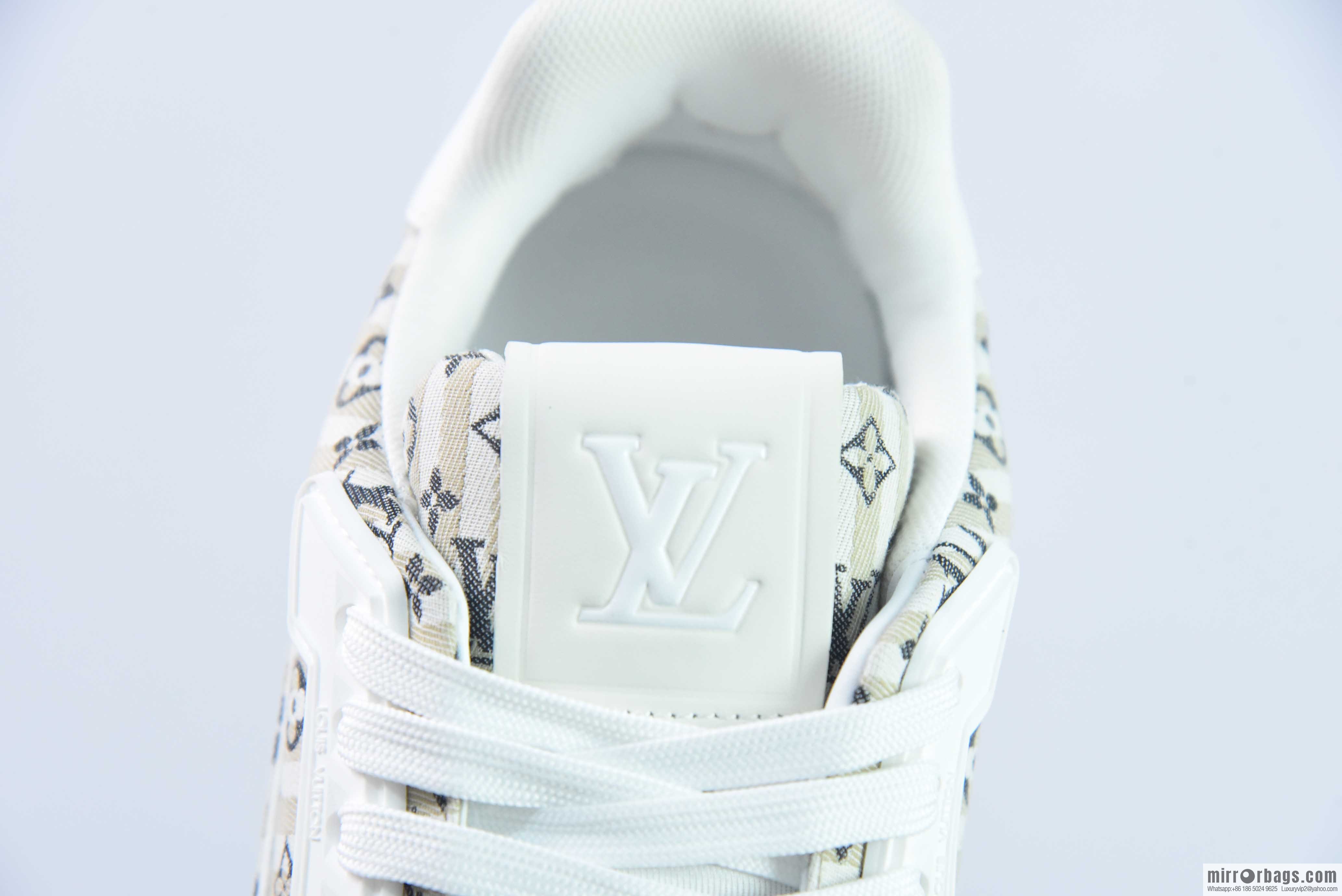LV Louis Vuitton Louis Vuitton Trainer Sneaker Low Top Vintage Leisure Sports Culture Versatile Basketball Board Shoes