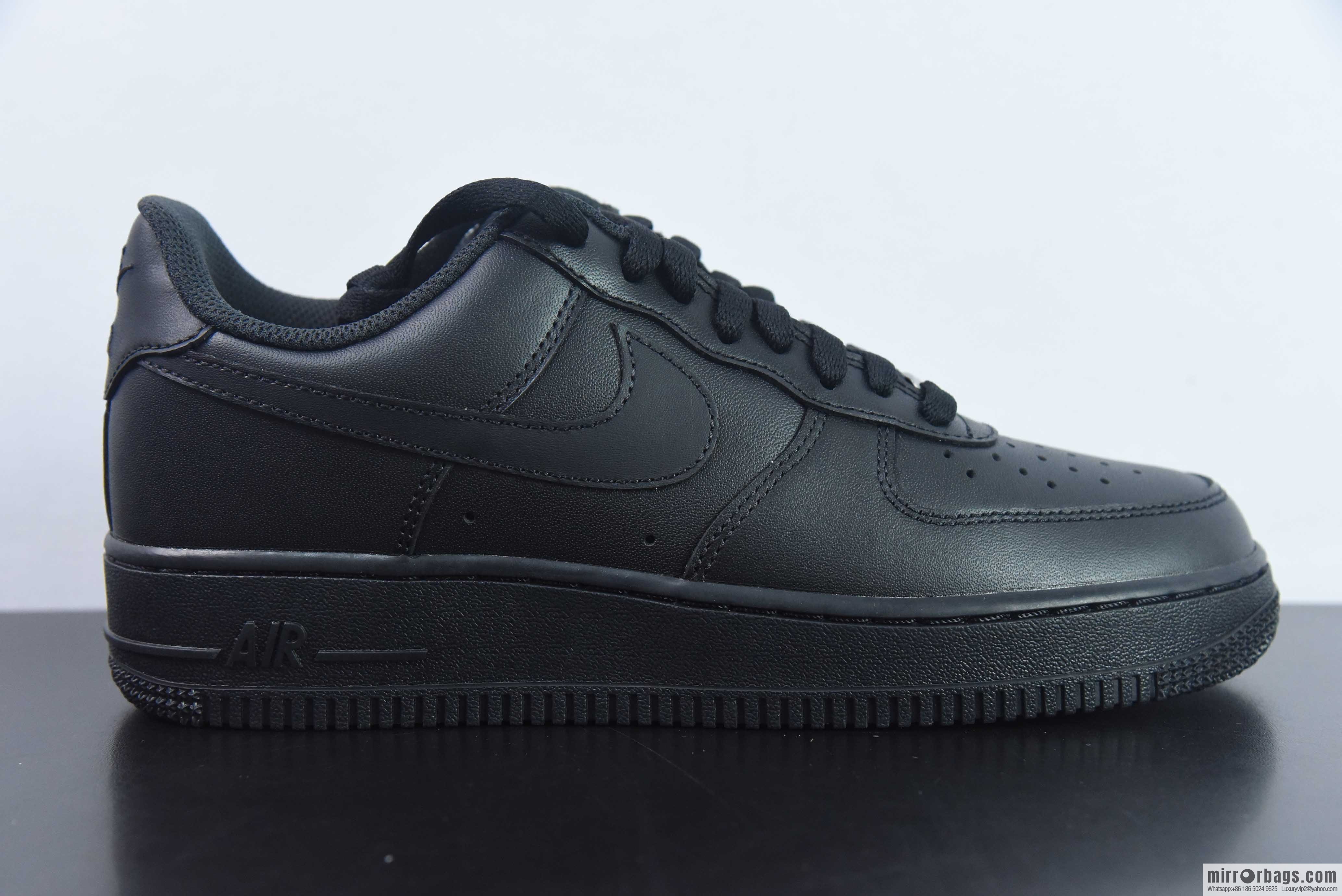 NK Air Force 1 Low '07 Air Force One Pure Black Low Top Classic Board Shoes, Air Force Pure Black, Item No. CW2288-001