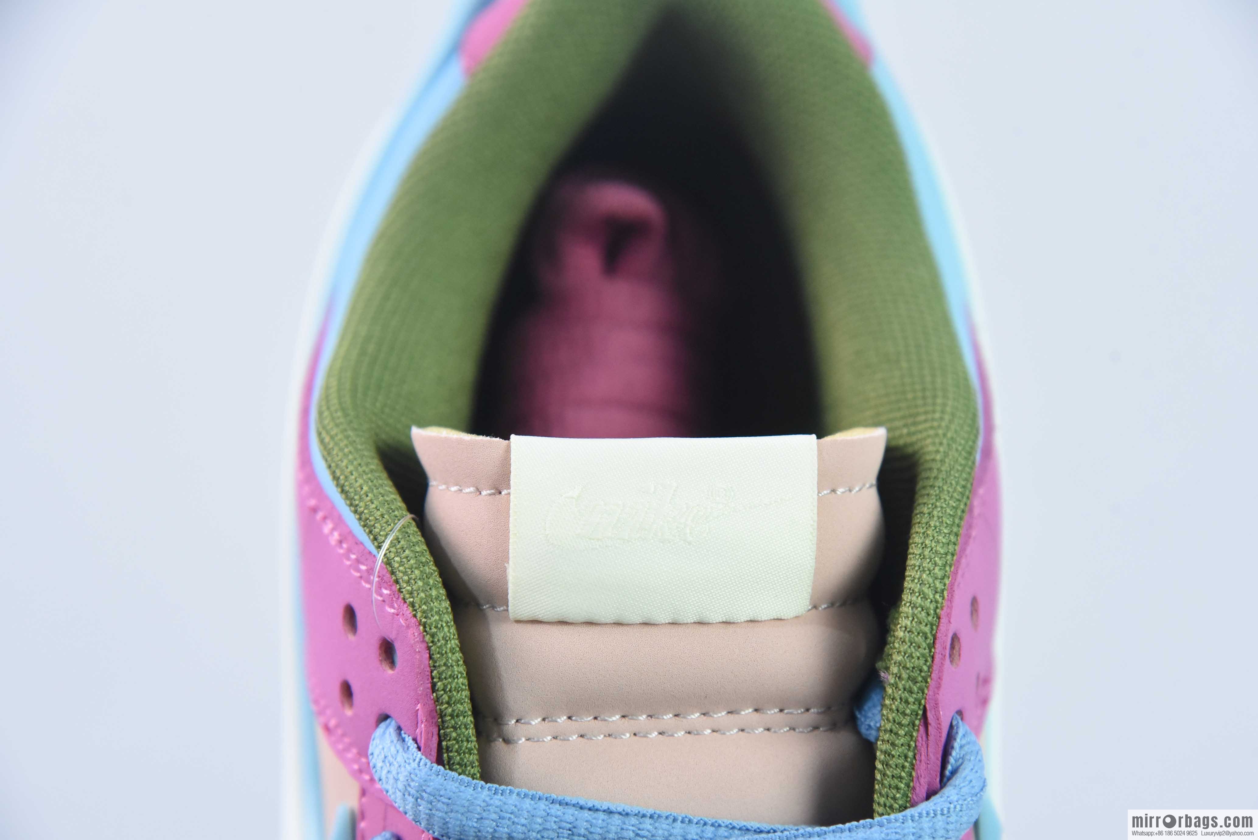 Nike SB Dunk Low x Otomo Katsuhiro Summer Wind, Saint Seiya, instant number: ZD2356 152