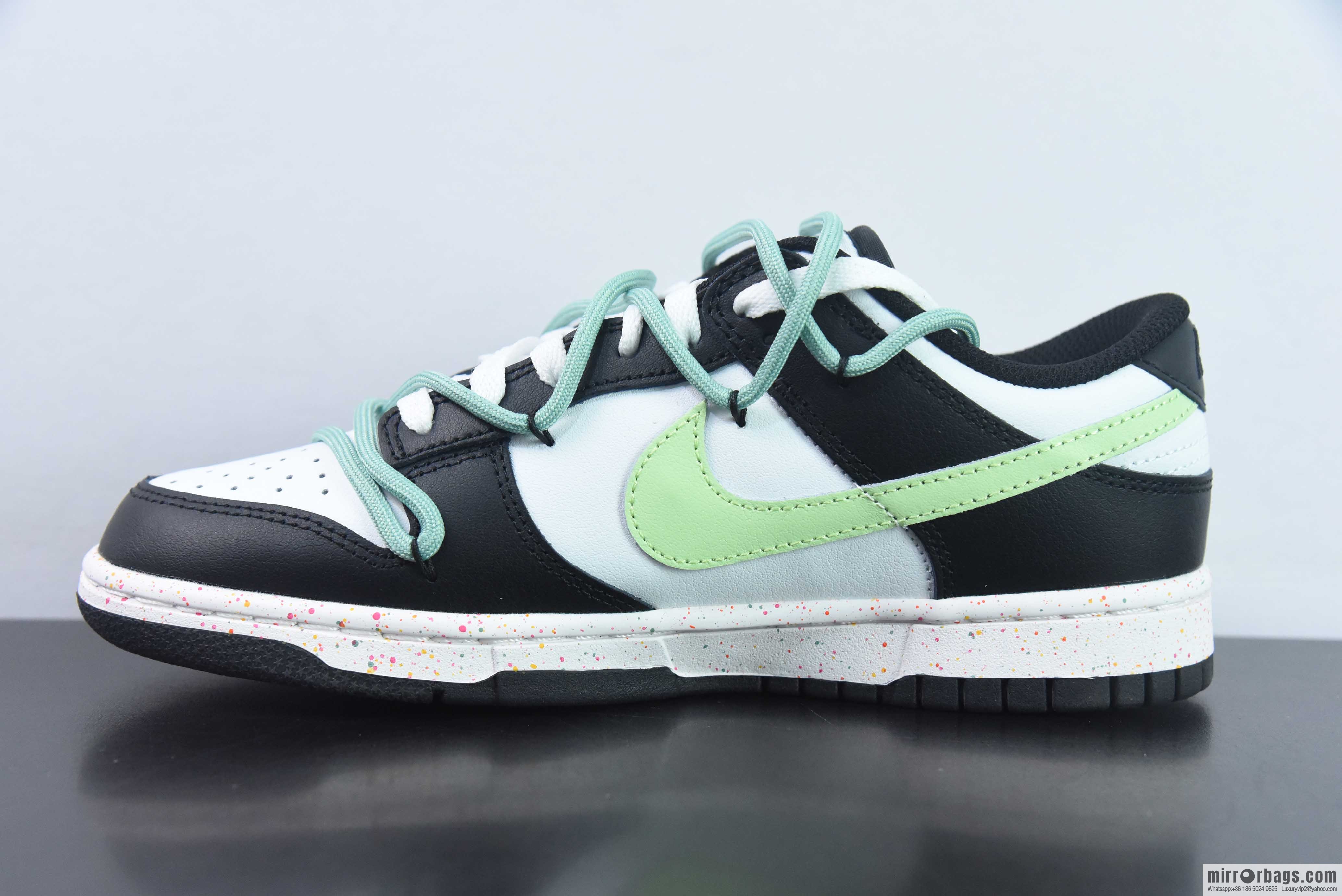 NK SB Dunk Low Deconstruction Vitality Triple Hook Black and White Green, Item Number: FD4623-152