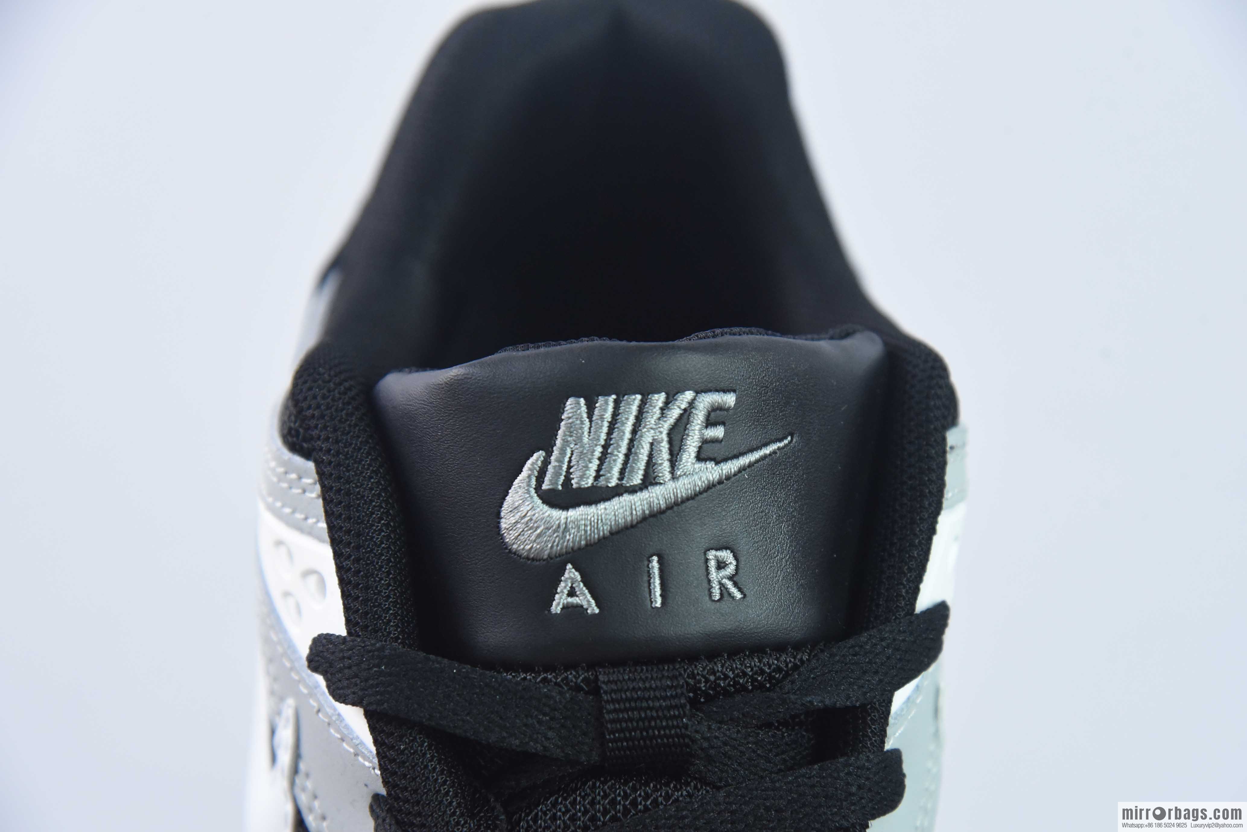 Nike Air Max Correlated sneakers low-top Unisex Same item number: 511416-011